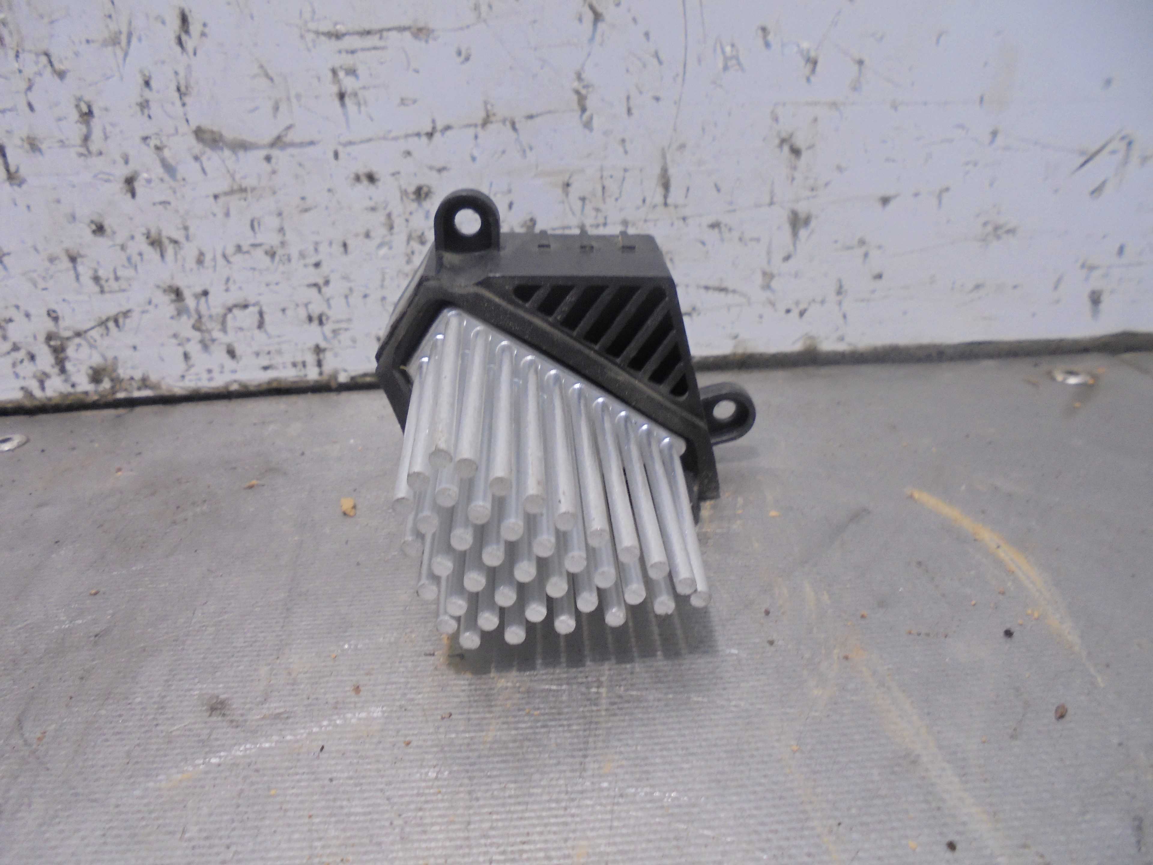 Recambio de resistencia calefaccion para bmw serie 3 compact (e46) 320td referencia OEM IAM   