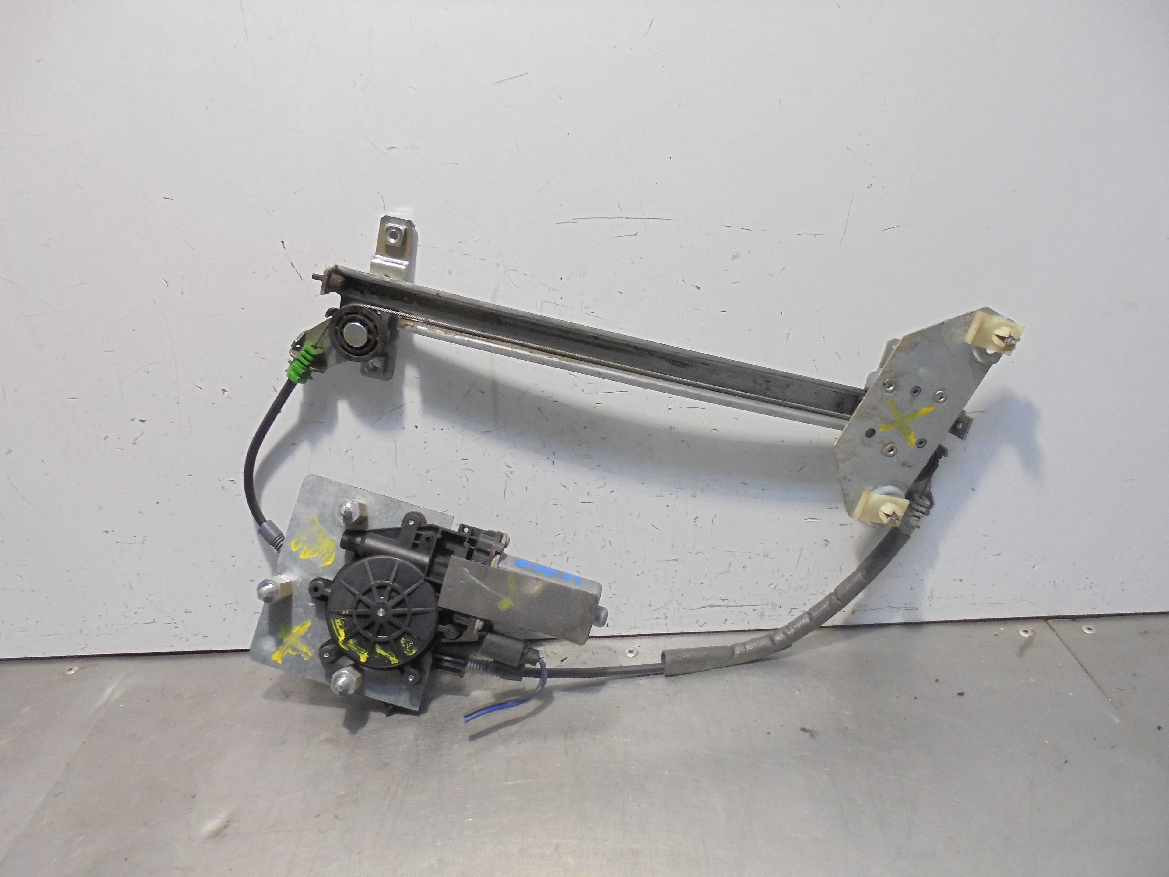 Recambio de elevalunas trasero derecho para volvo s40 berlina 1.8i referencia OEM IAM   