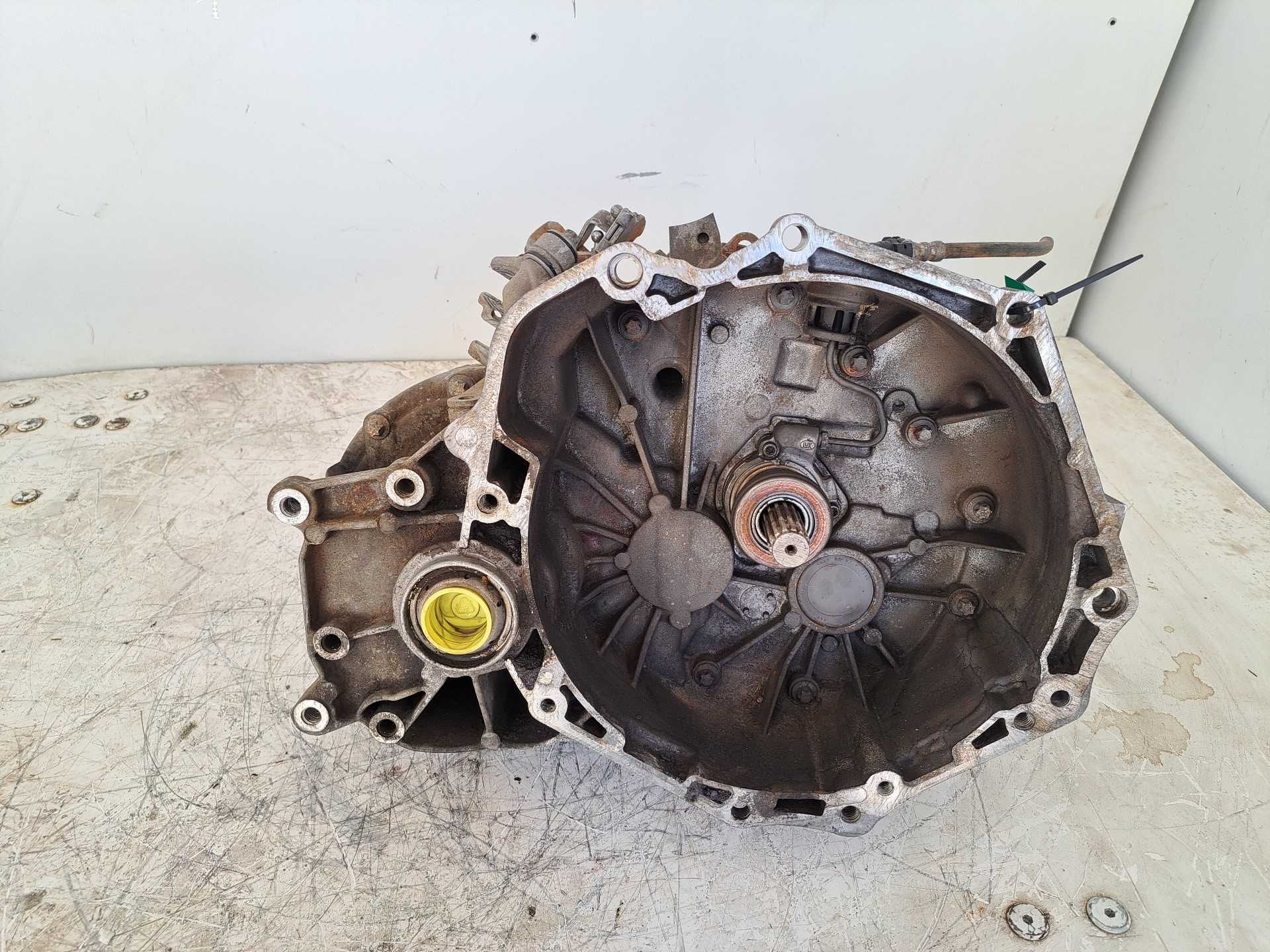 Recambio de caja cambios para opel astra h berlina cosmo referencia OEM IAM F23  