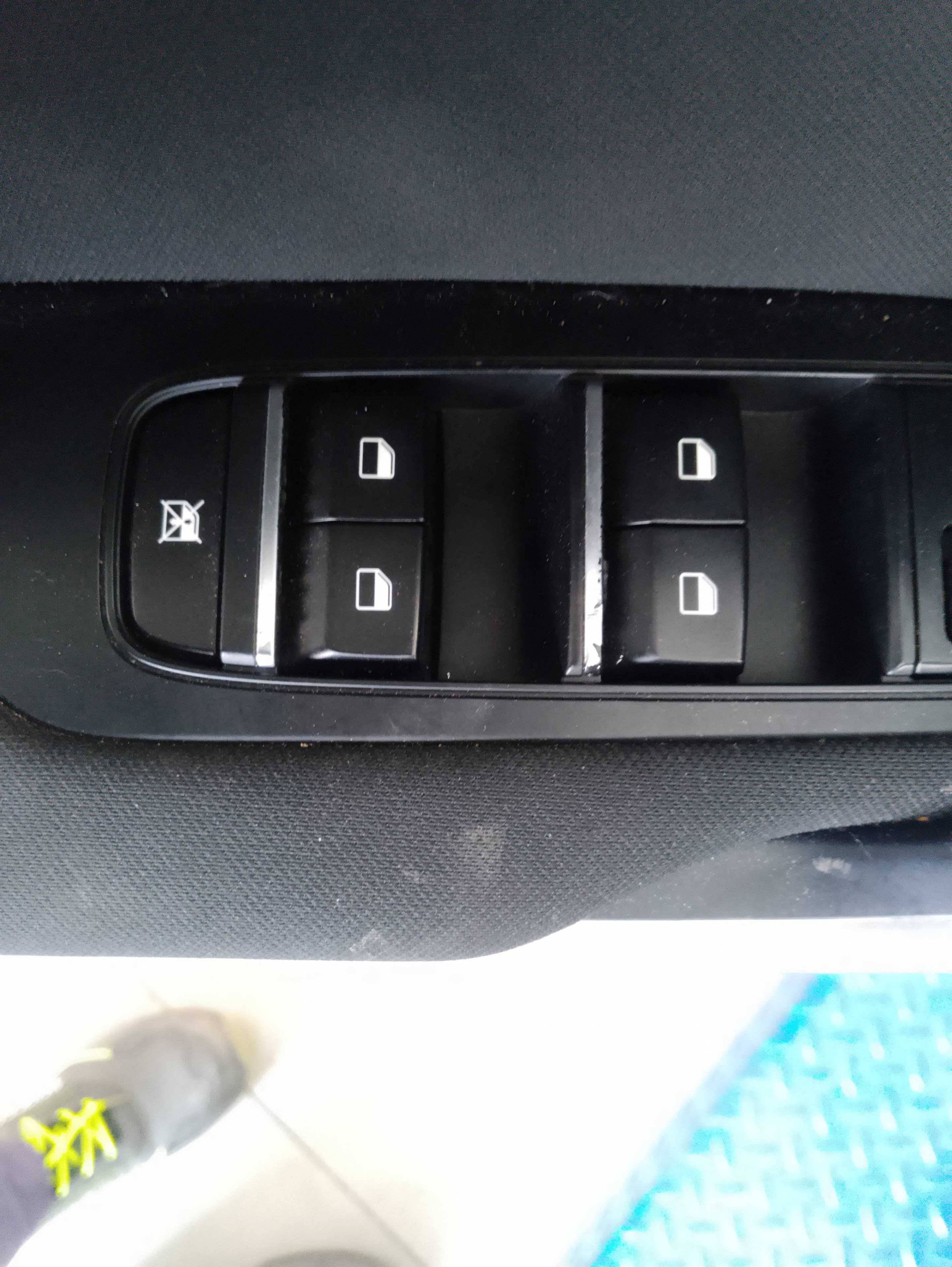 Recambio de mando elevalunas delantero izquierdo para kia ceed concept referencia OEM IAM   