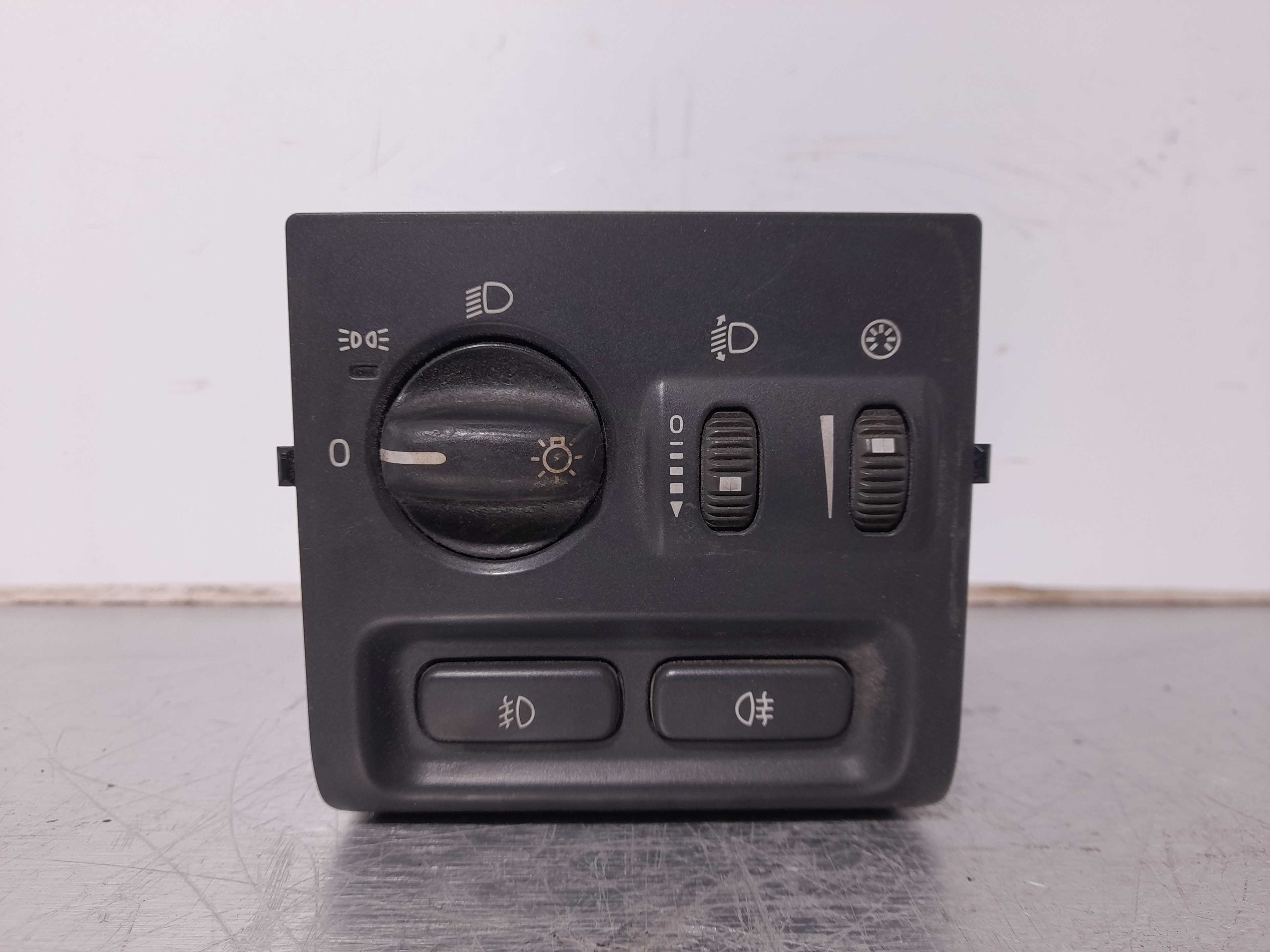 Recambio de mando luces para volvo s40 berlina 1.8i referencia OEM IAM 30613945 TRW 