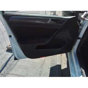 GUARNECIDO PUERTA DELANTERA IZQUIERDA 5G4867011 