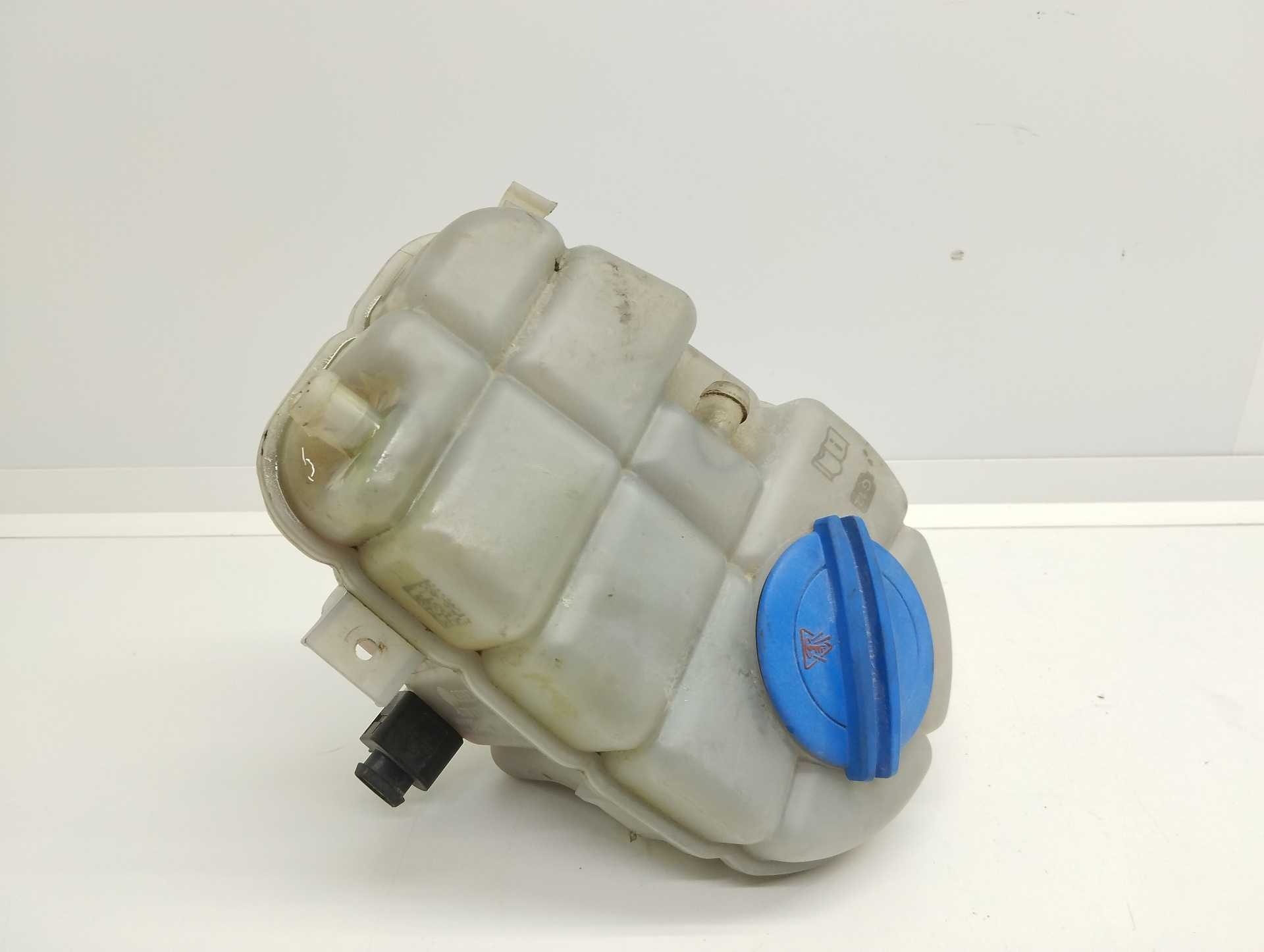 Recambio de deposito expansion para audi a6 avant (4g5) 3.0 tdi quattro referencia OEM IAM 4G0121403R  