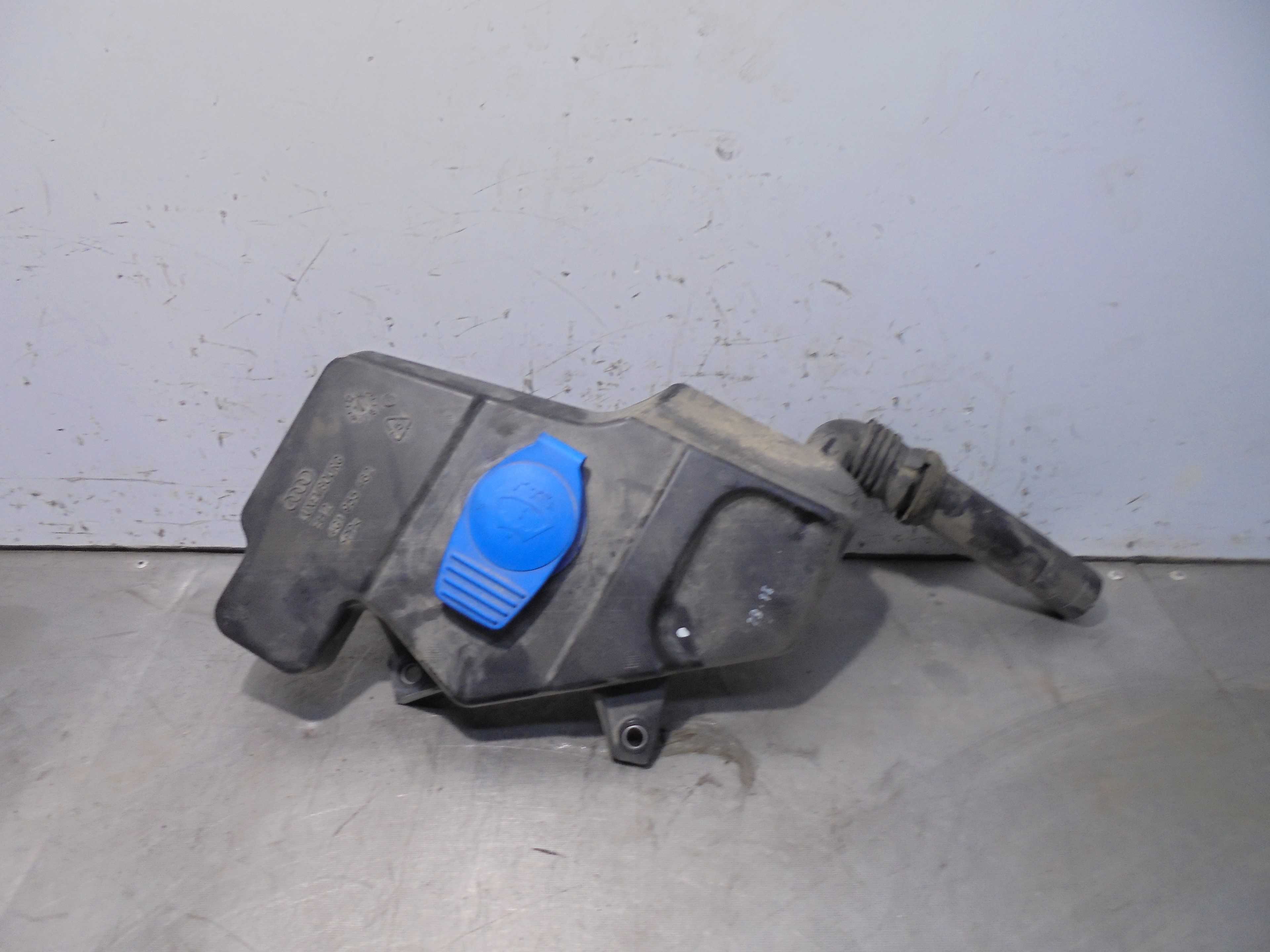 Recambio de deposito limpia para audi a6 avant (4g5) 3.0 tdi quattro referencia OEM IAM 4G1955462  