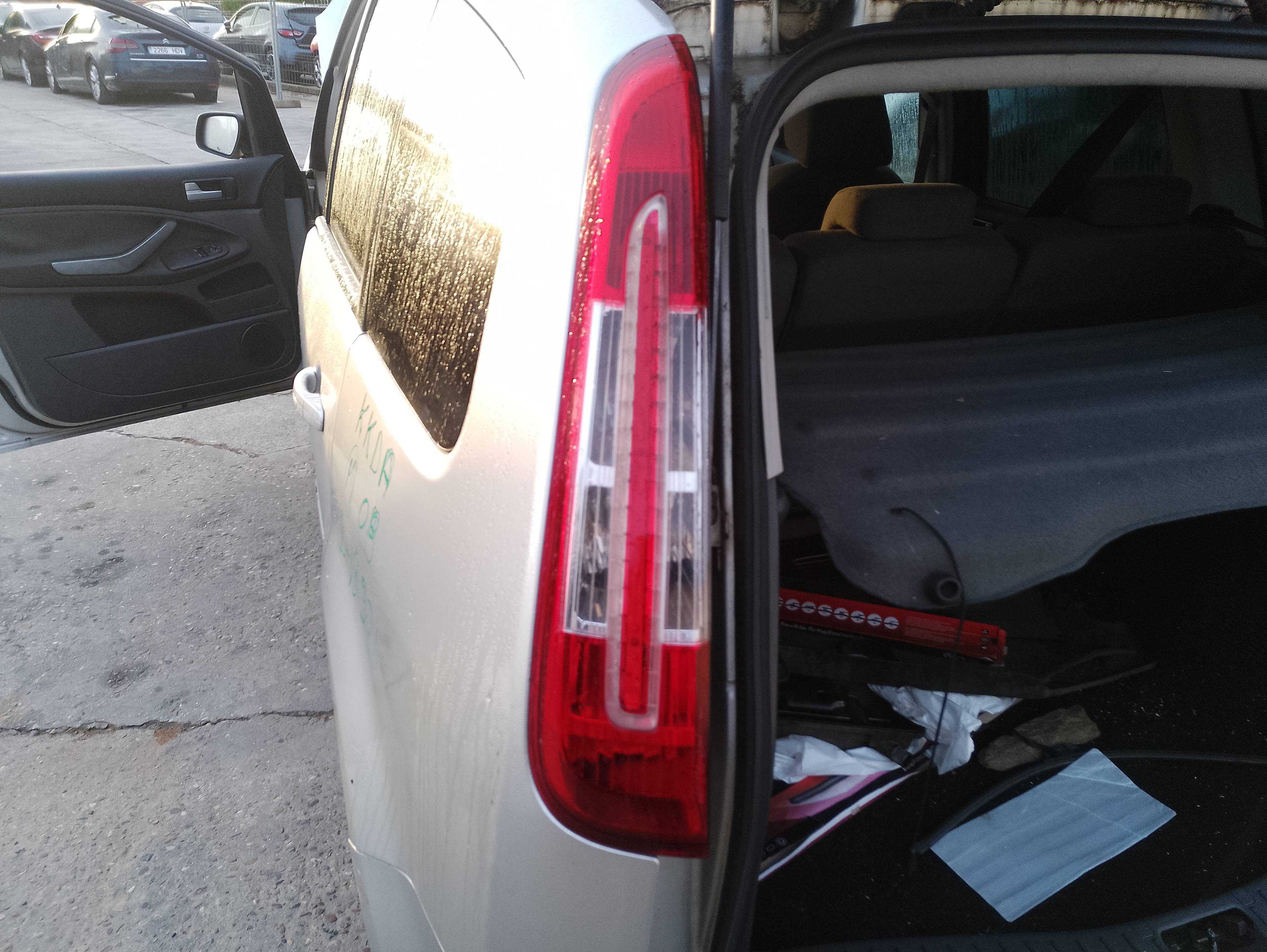 Recambio de piloto trasero izquierdo para ford focus c-max (cap) ambiente (d) referencia OEM IAM   