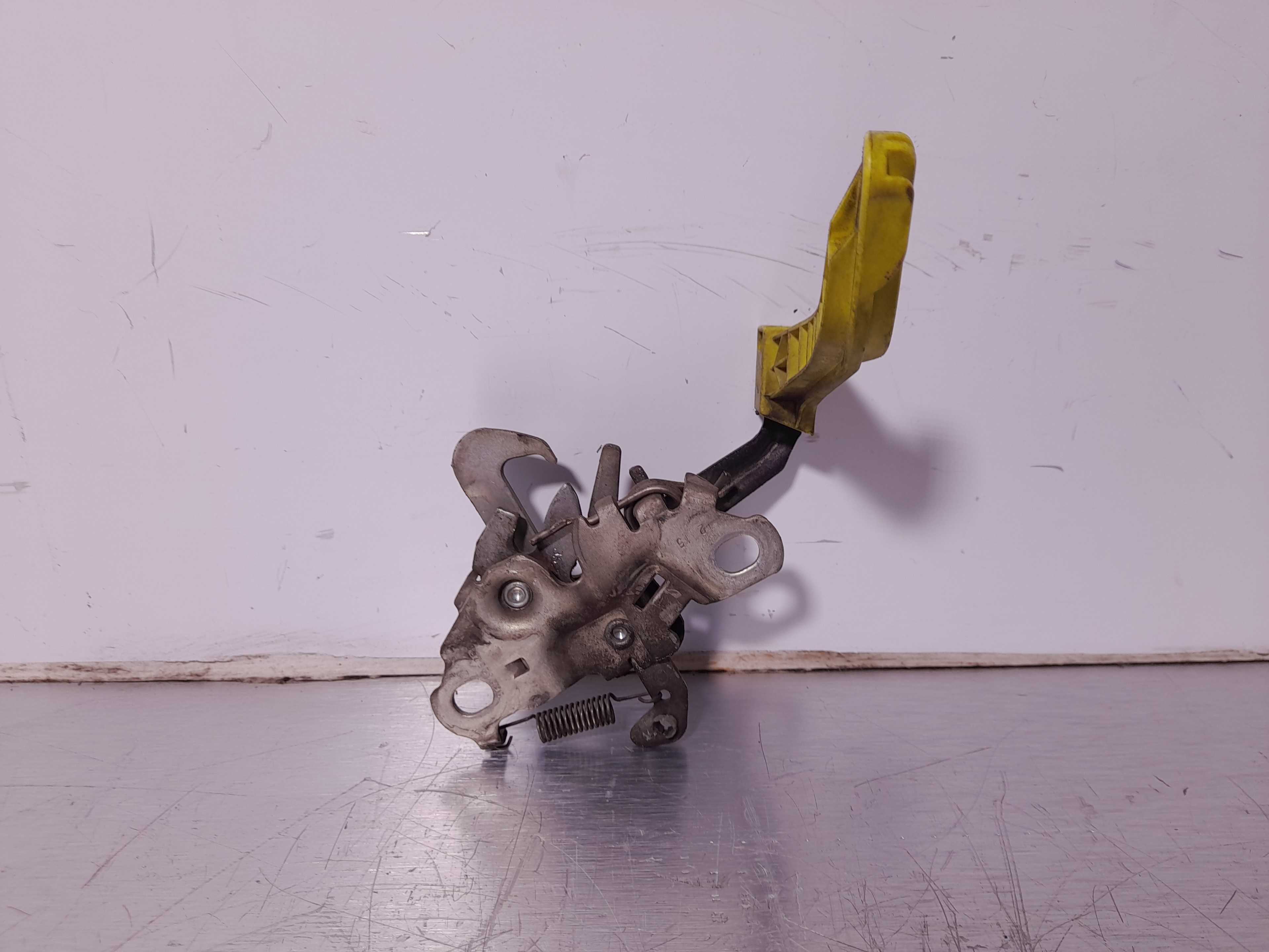 Recambio de cerradura capo para citroën c3 picasso 1.6 hdi fap referencia OEM IAM 9686252680  