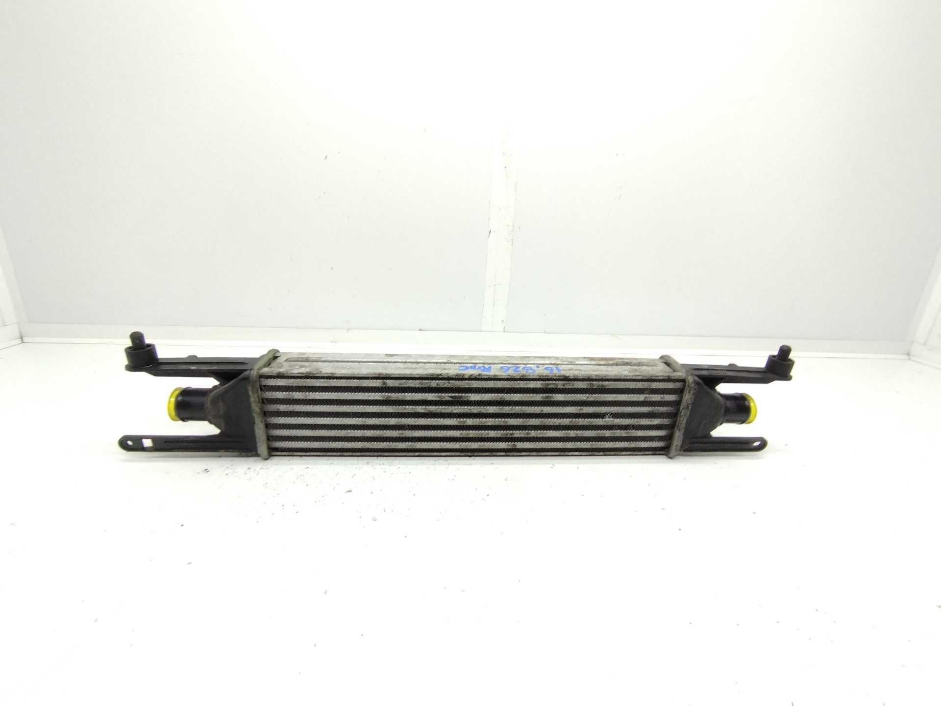 Recambio de intercooler para fiat grande punto (199) 1.3 16v jtd cat referencia OEM IAM 866450200  