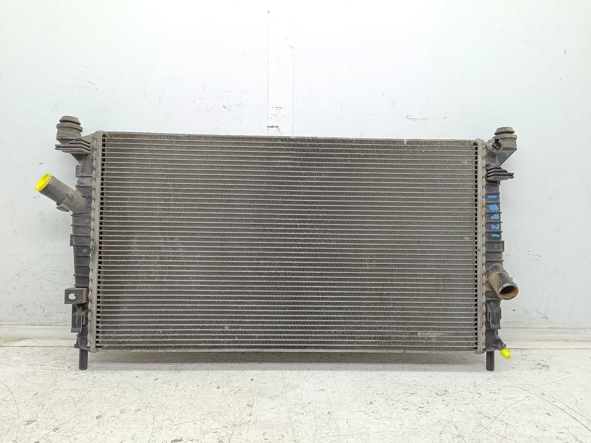 Recambio de radiador agua para ford focus c-max (cap) ambiente (d) referencia OEM IAM 3M5H8005TL  