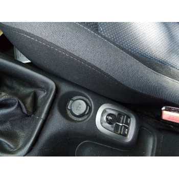 Recambio de mando elevalunas delantero izquierdo para peugeot 206+ 1.4 hdi referencia OEM IAM   