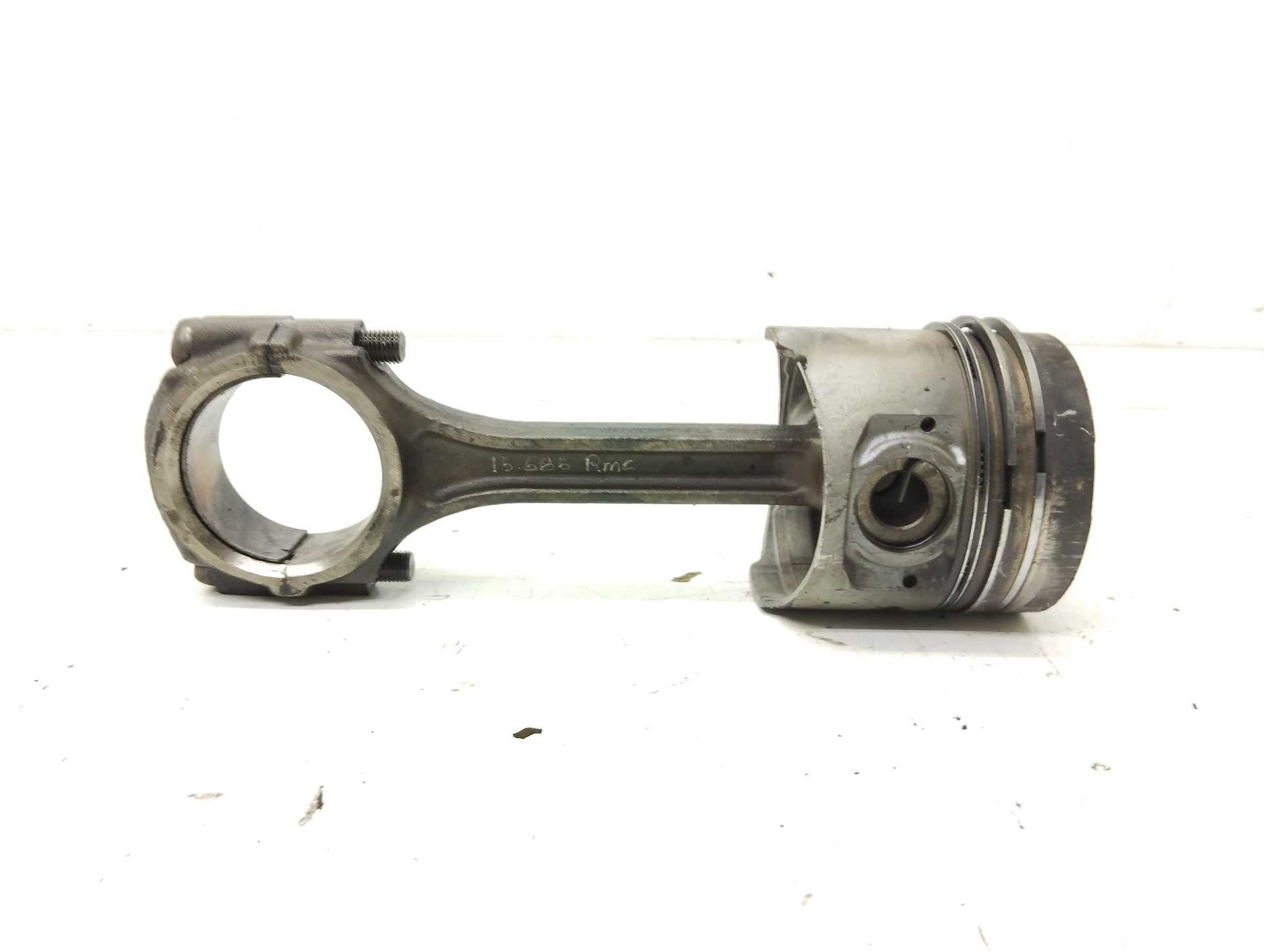 Recambio de piston para nissan patrol iii/2 station wagon (w260) 2.8 d 4x4 referencia OEM IAM   
