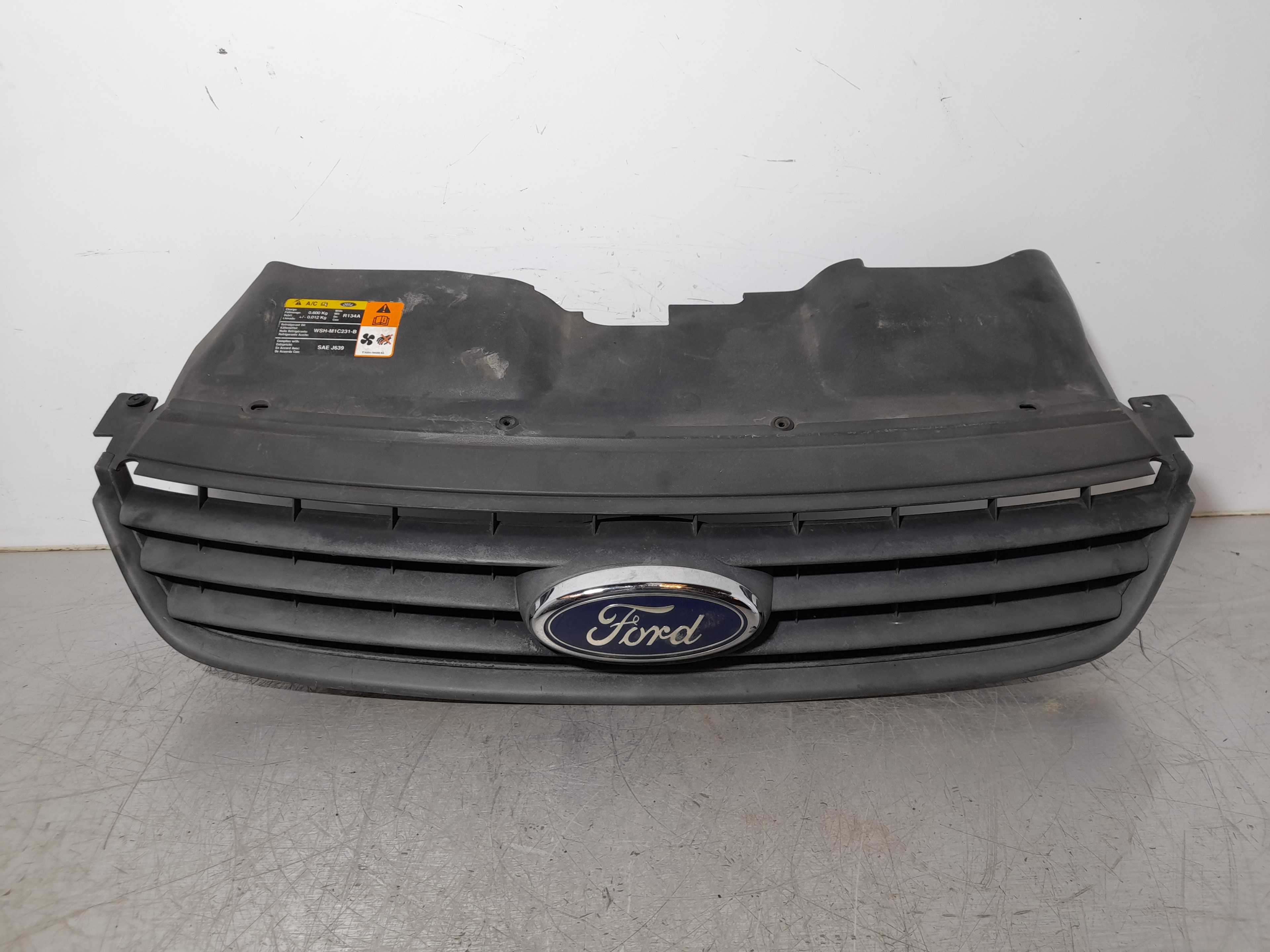 Recambio de rejilla delantera para ford focus c-max (cap) ambiente (d) referencia OEM IAM  1481954 