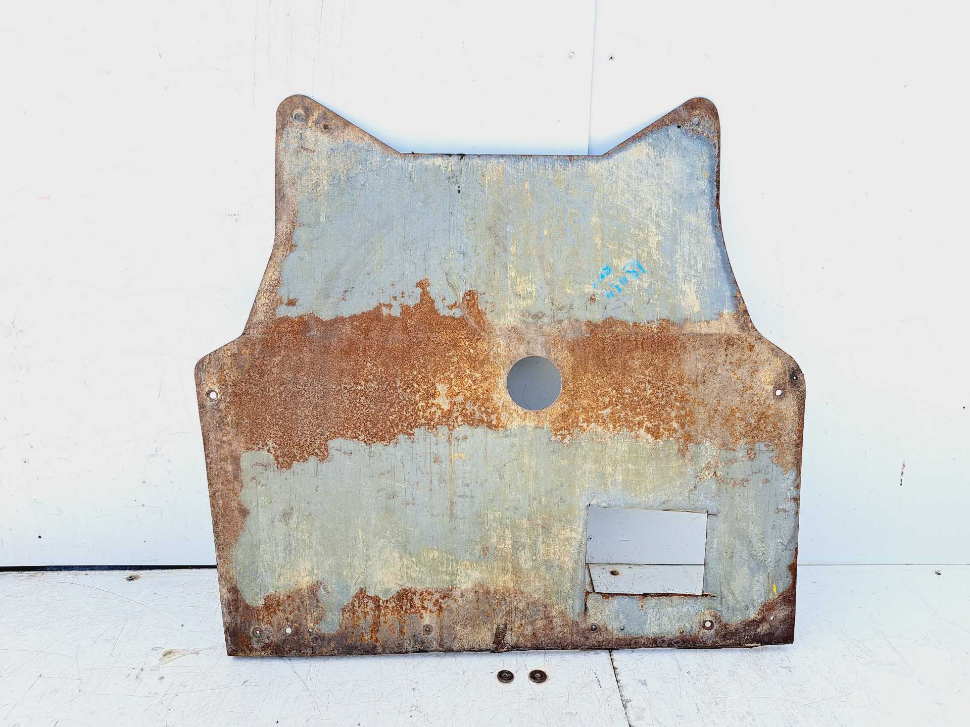 Recambio de cubrecarter para nissan x-trail (t30) referencia OEM IAM   