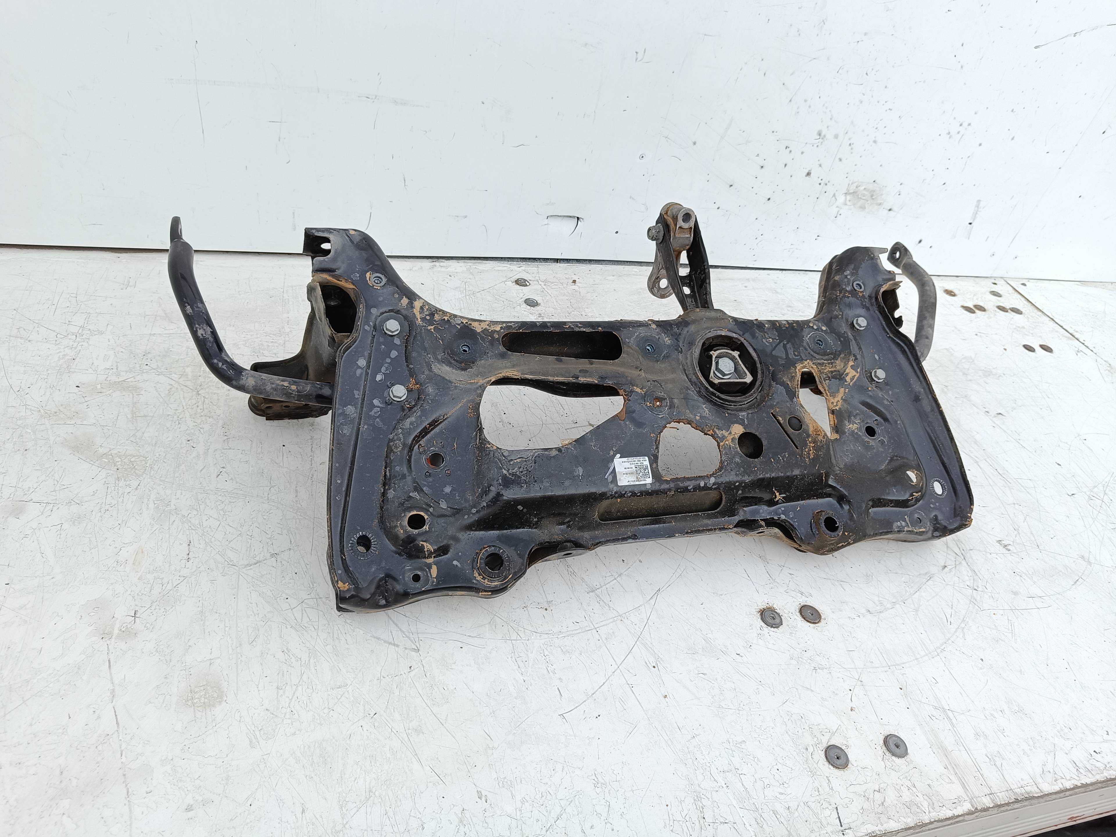 Recambio de cuna motor para volkswagen tiguan 2.0 tdi referencia OEM IAM   
