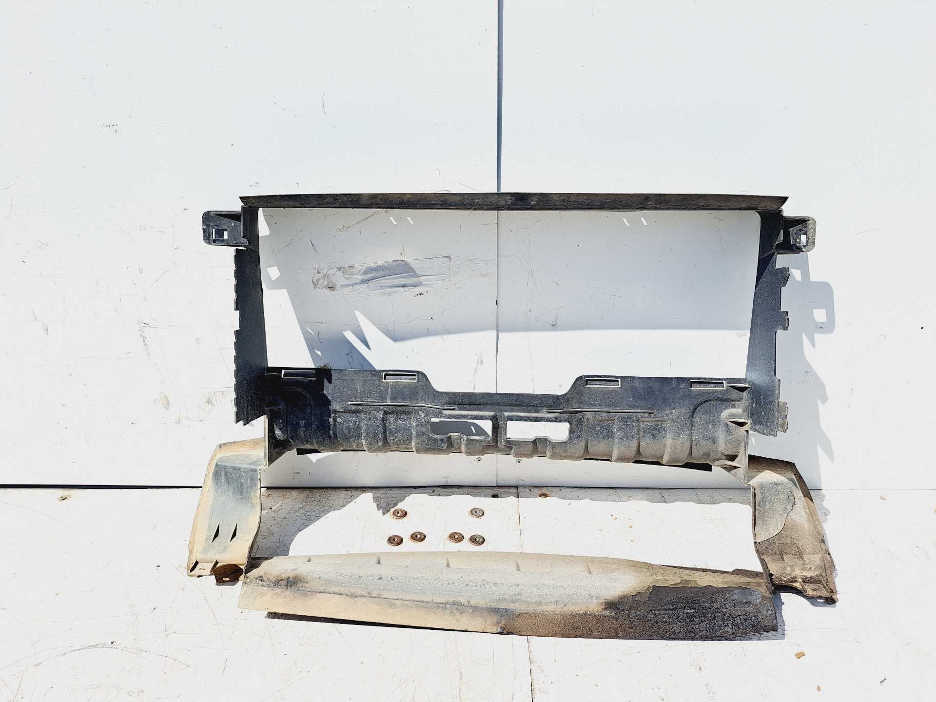 Recambio de deflector de radiador para land rover freelander (ln) 2.2 td referencia OEM IAM 6H5217F017BC  