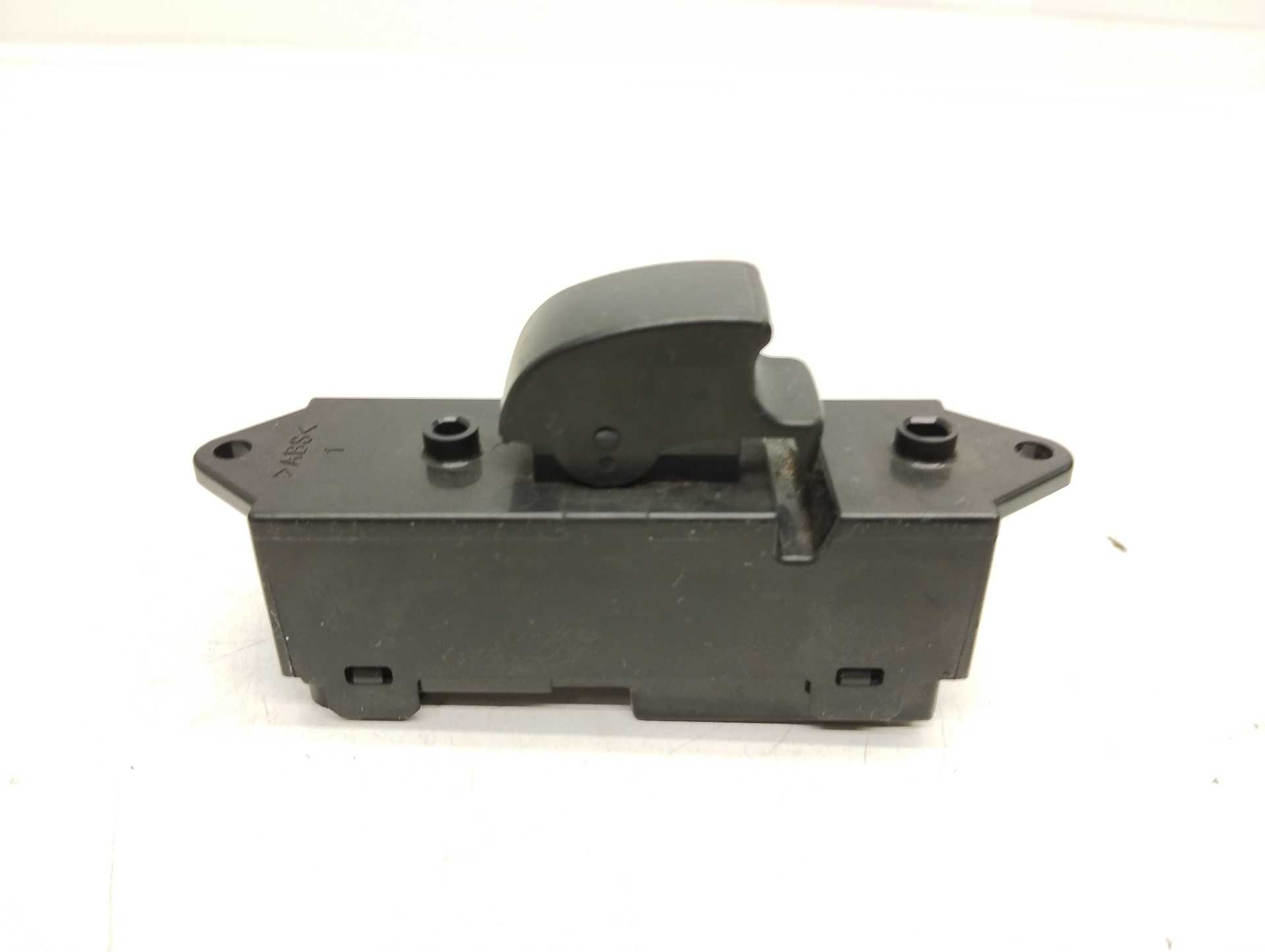Recambio de mando elevalunas trasero derecho para mitsubishi outlander (cw0) 2.0 di-d intense referencia OEM IAM 8608A062  