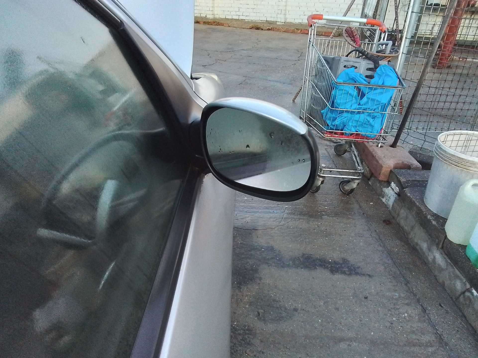 Recambio de retrovisor derecho para peugeot 206+ básico referencia OEM IAM   