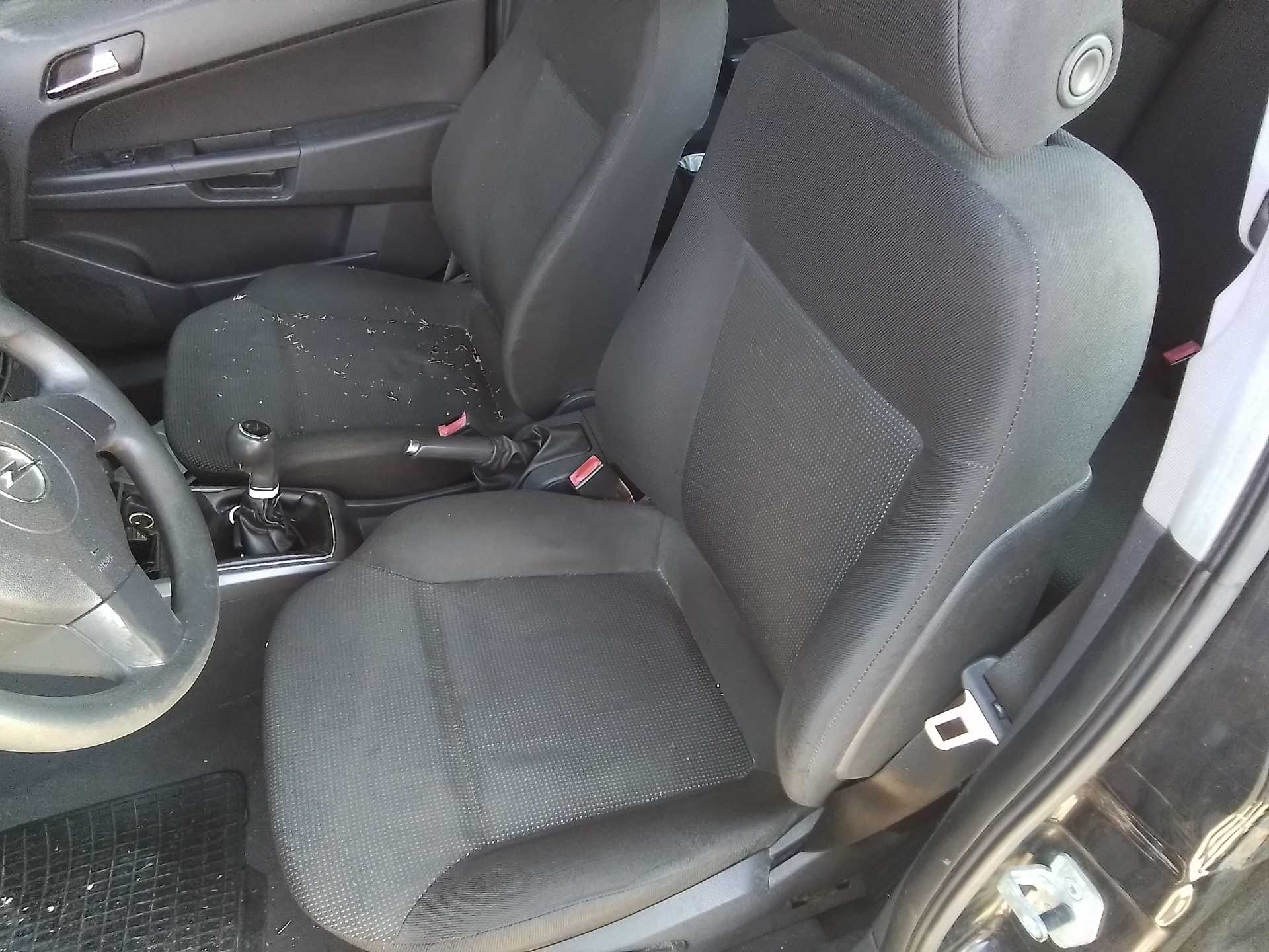 Recambio de asiento delantero izquierdo para opel astra h ber. edition referencia OEM IAM   