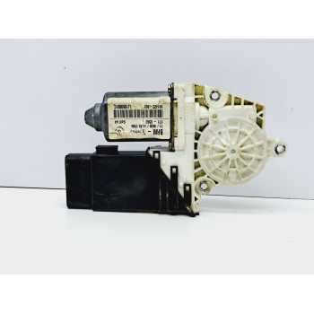 Recambio de motor elevalunas delantero izquierdo para volkswagen bora berlina (1j2) conceptline referencia OEM IAM 1J1959801C SI