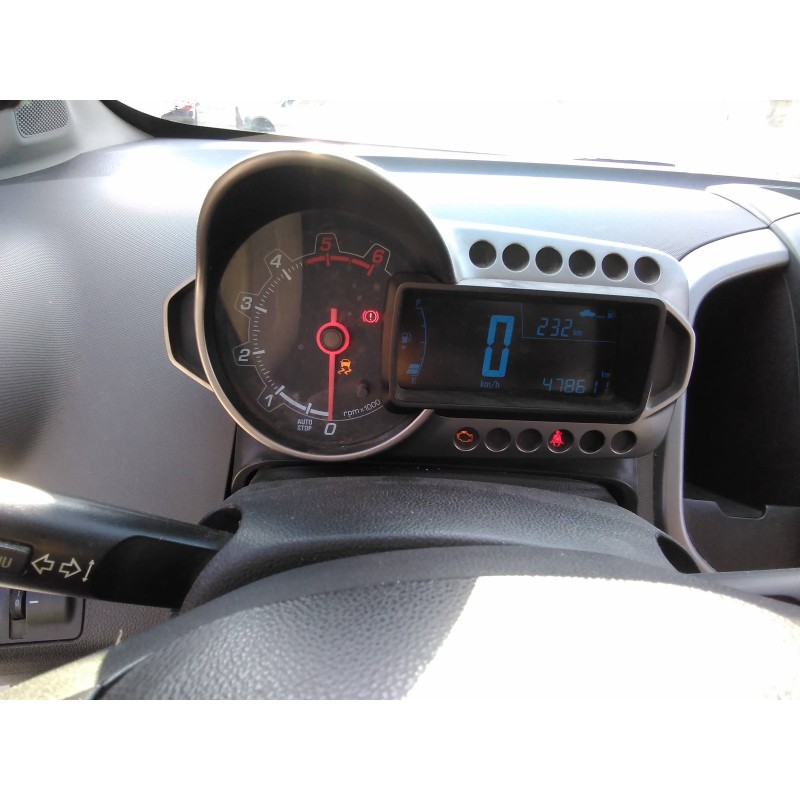 Recambio de cuadro instrumentos para chevrolet aveo sedán lt+ referencia OEM IAM   