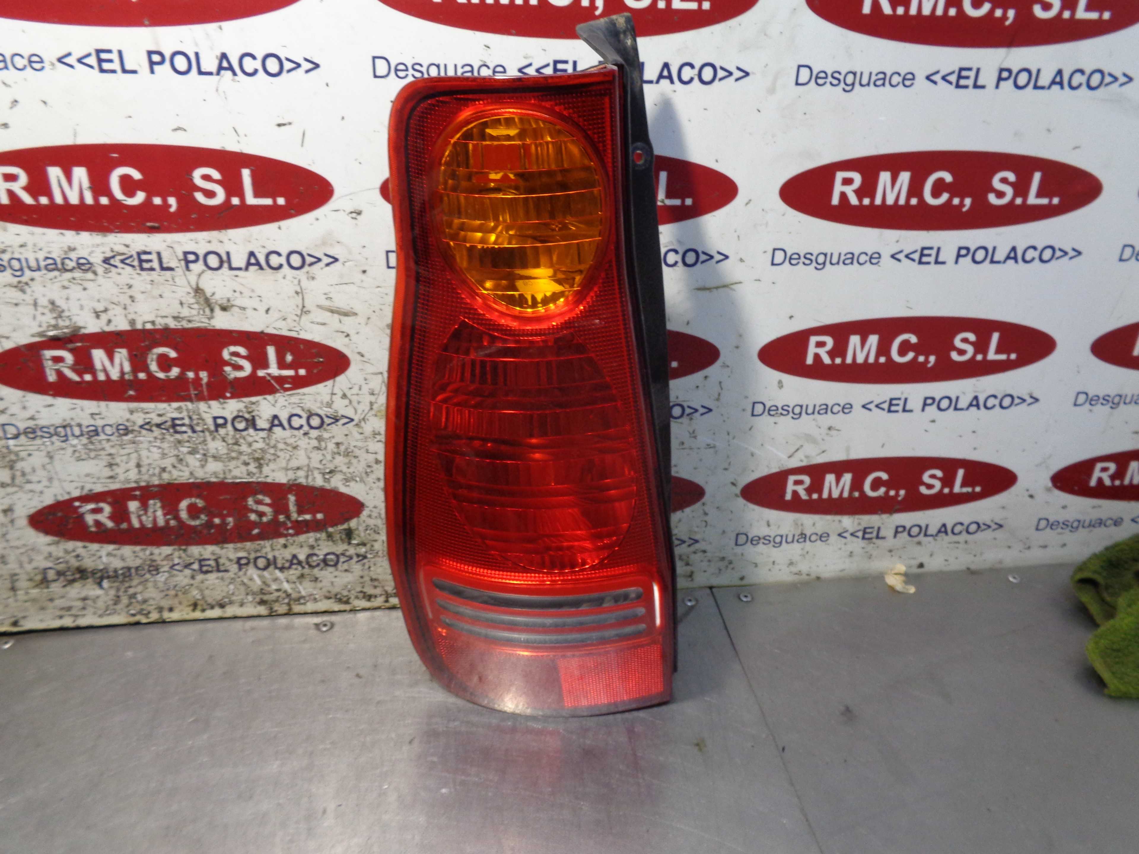 Recambio de piloto trasero izquierdo para hyundai matrix (fc) 1.6 gls referencia OEM IAM   