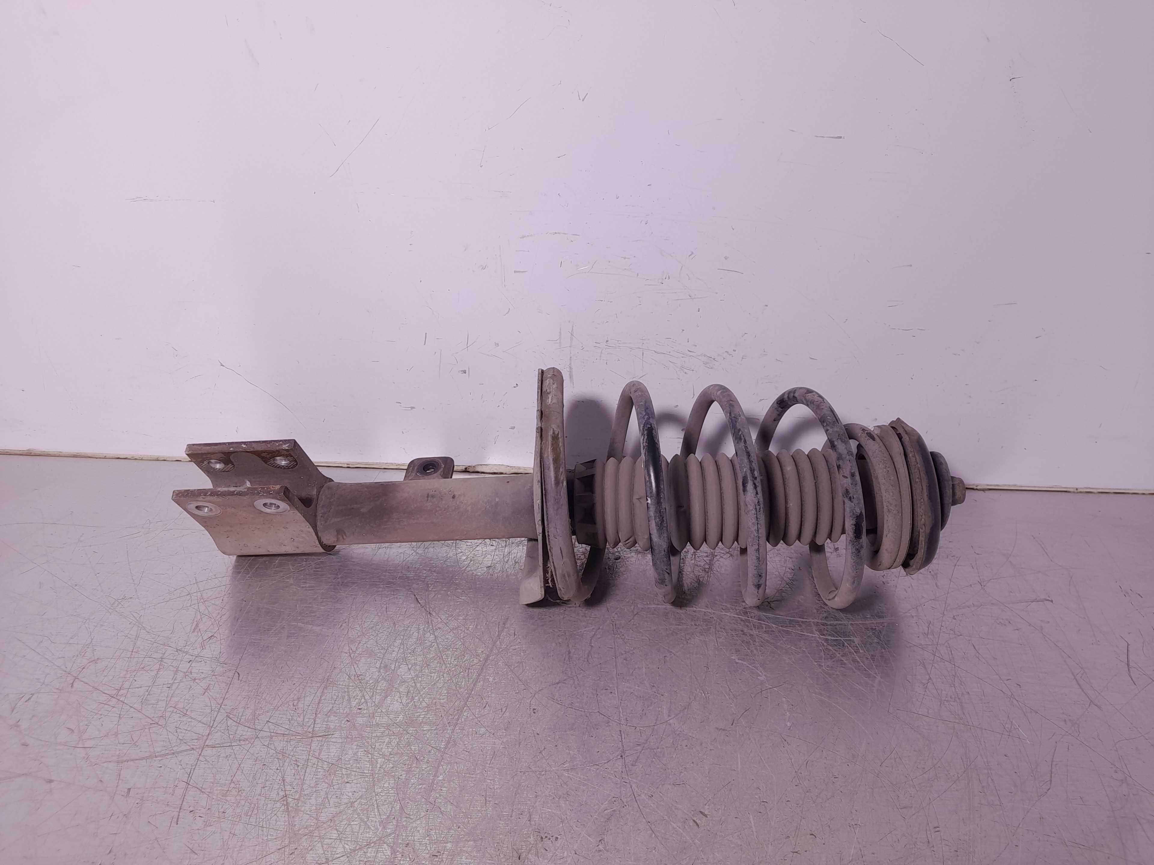 Recambio de amortiguador delantero derecho para peugeot 307 break/sw (s2) sw pack referencia OEM IAM   