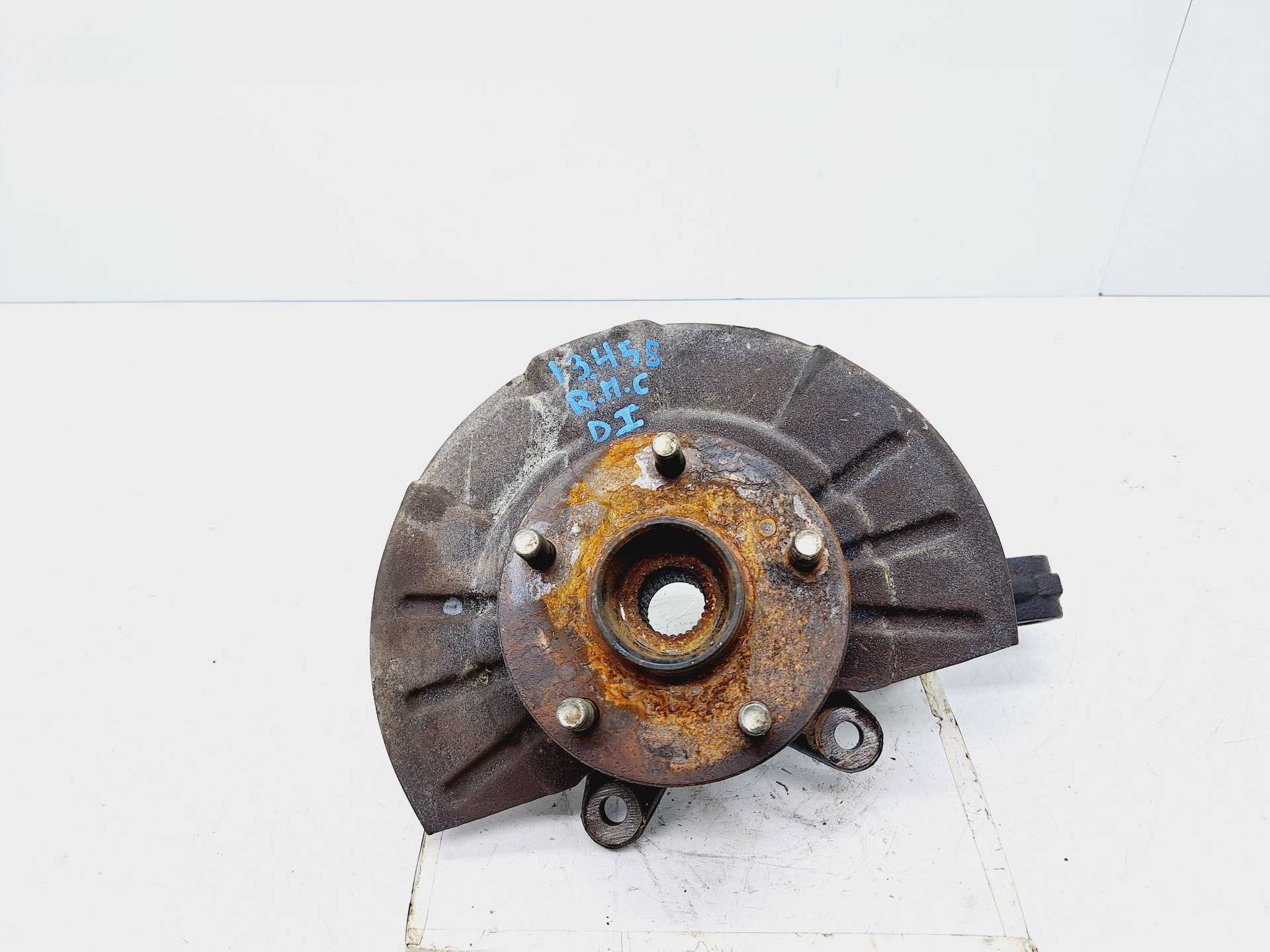 Recambio de mangueta delantera izquierda para suzuki grand vitara jb (jt) 1.9 ddis turbodiesel referencia OEM IAM   