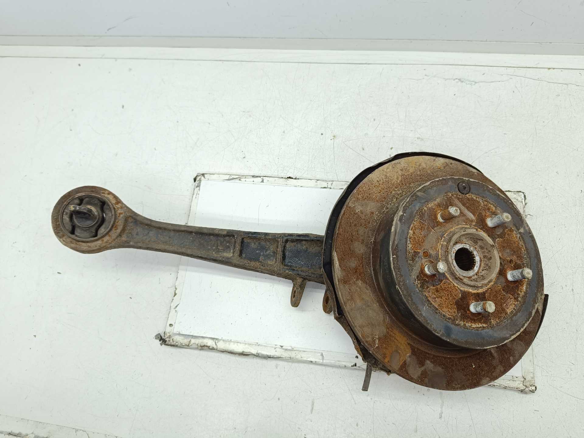 Recambio de mangueta trasera izquierda para mitsubishi outlander (cw0) 2.0 di-d intense referencia OEM IAM   
