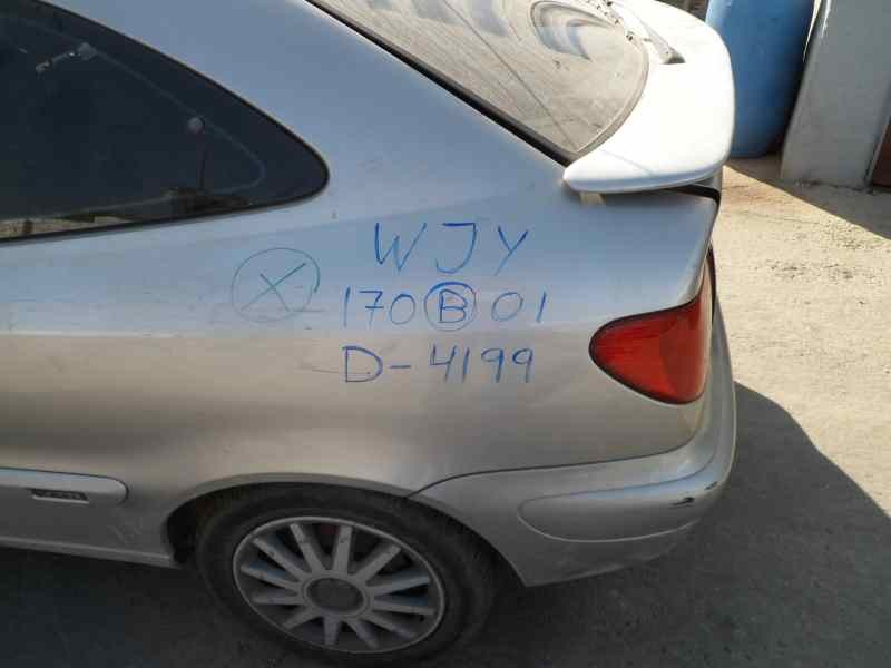 citroën xsara berlina del año 2001