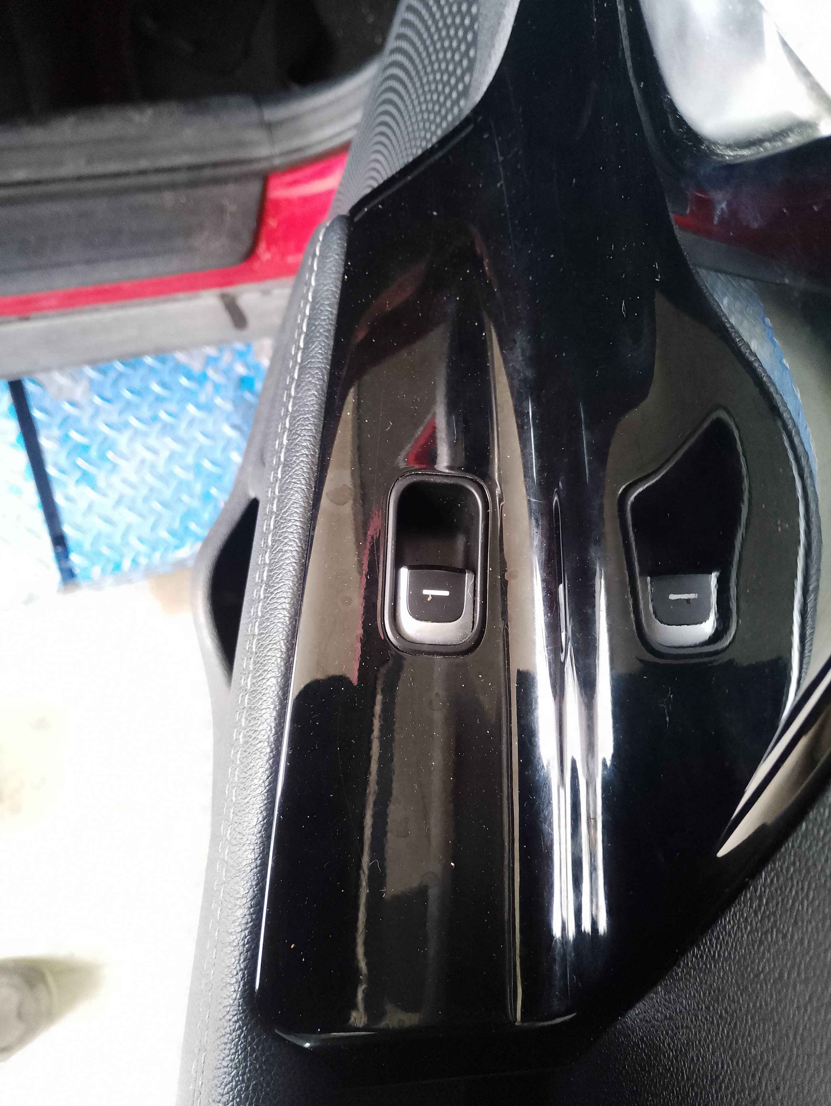 Recambio de mando elevalunas trasero derecho para kia niro e-niro concept referencia OEM IAM   