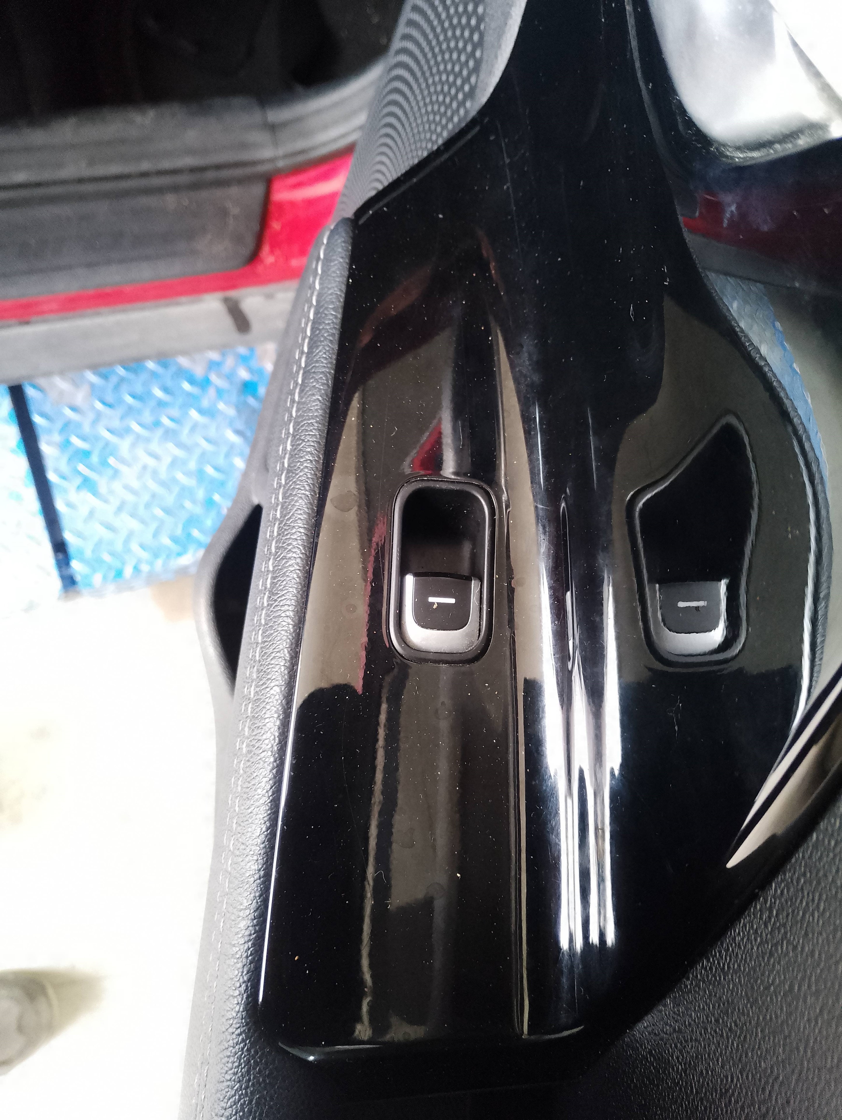 Recambio de mando elevalunas trasero derecho para kia niro e-niro concept referencia OEM IAM   