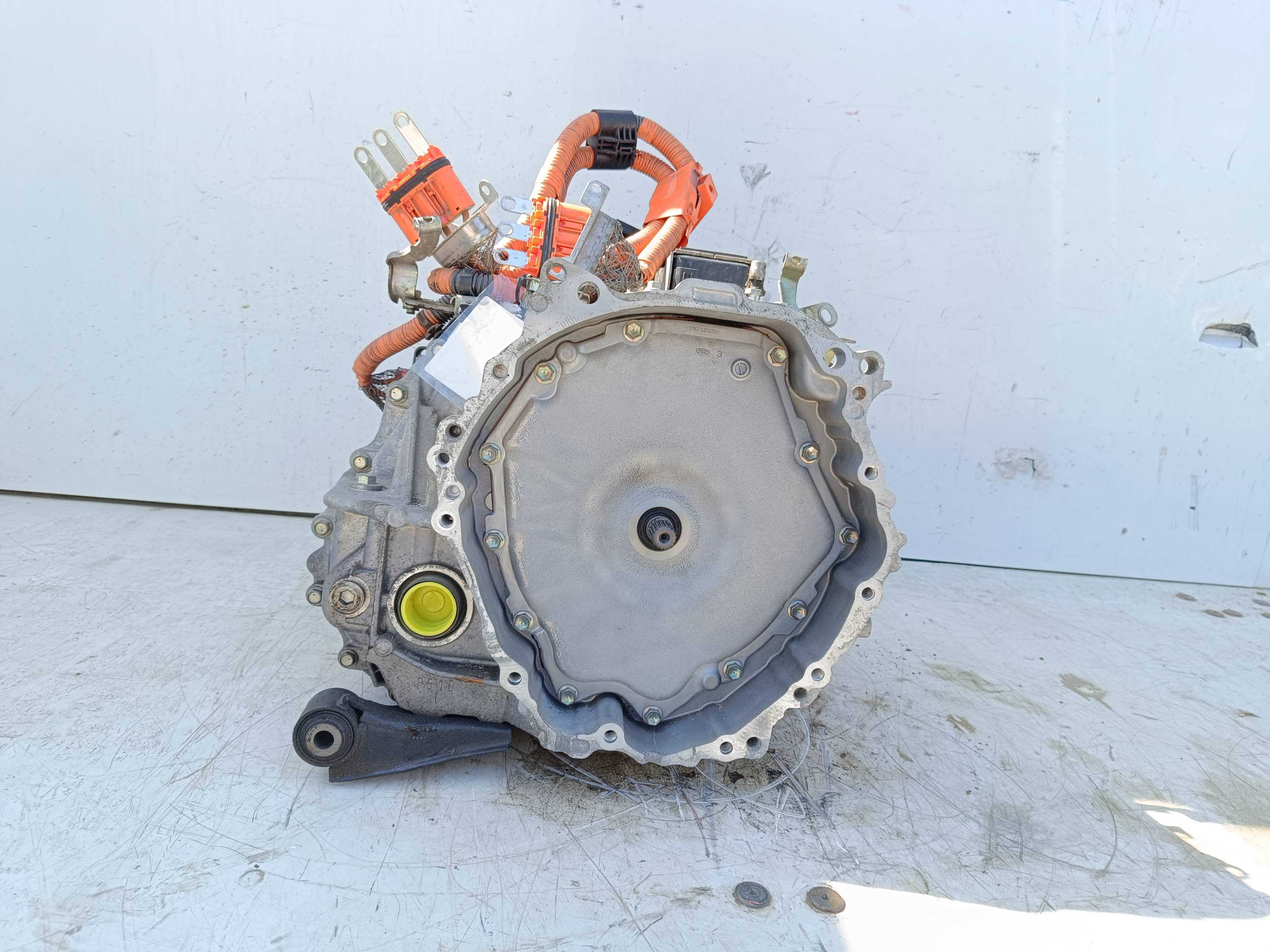 Recambio de caja cambios para toyota yaris active hybrid referencia OEM IAM PD01H813  