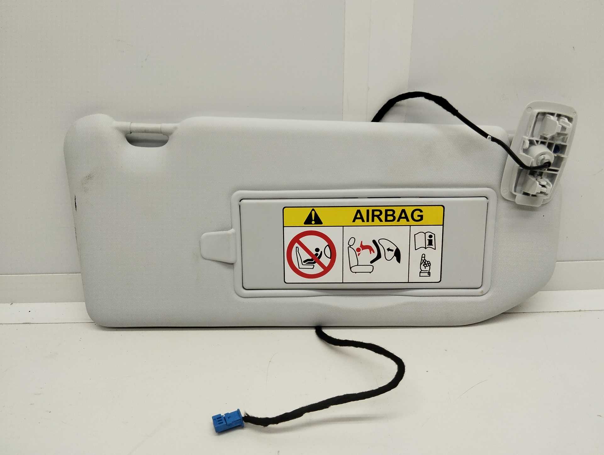 Recambio de parasol derecho para peugeot 508 1.6 blue-hdi fap referencia OEM IAM   