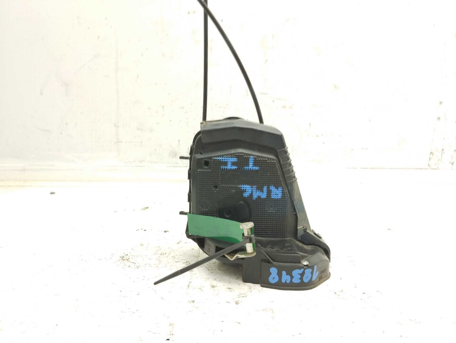 Recambio de cerradura puerta trasera izquierda para toyota yaris (ksp9/scp9/nlp9) básico referencia OEM IAM   