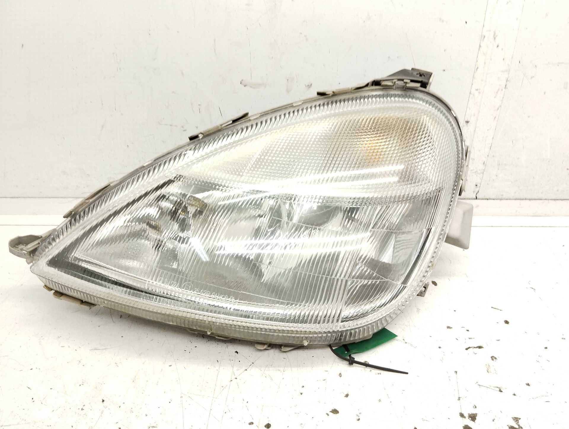 Recambio de faro izquierdo para mercedes-benz clase a (w168) 170 cdi (168.008) referencia OEM IAM A1688200961 0301152211 