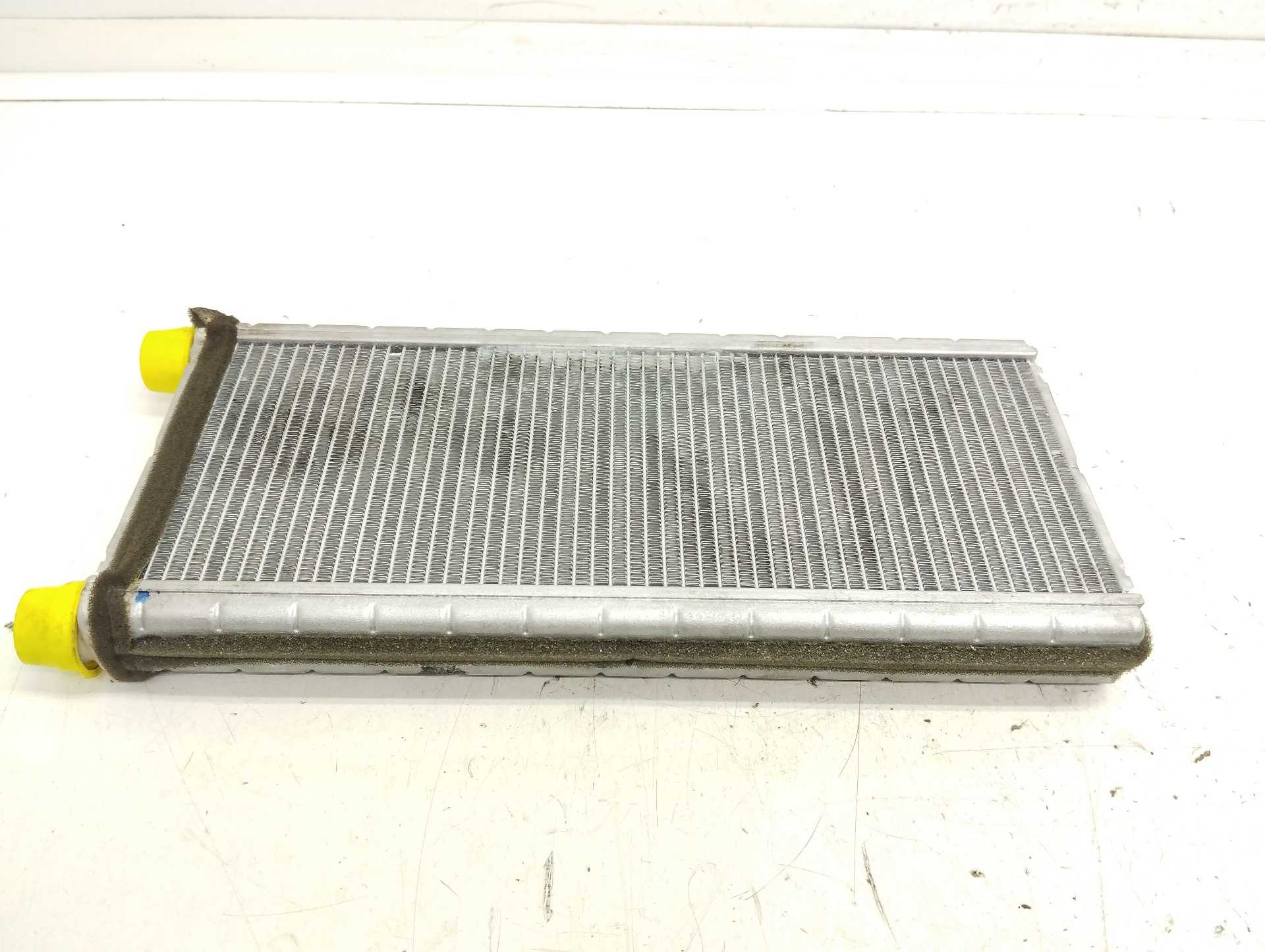 Recambio de radiador calefaccion / aire acondicionado para jaguar xf sportbrake 2.2 diesel referencia OEM IAM C2D4693  