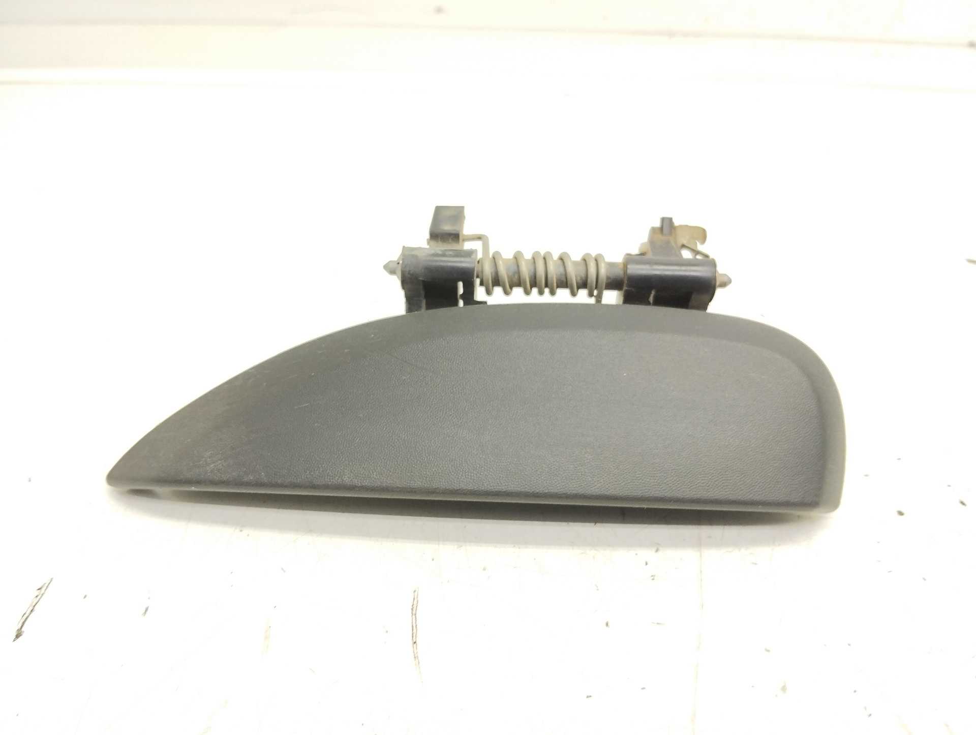 Recambio de maneta exterior delantera izquierda para dacia duster 1.5 dci diesel fap cat referencia OEM IAM   