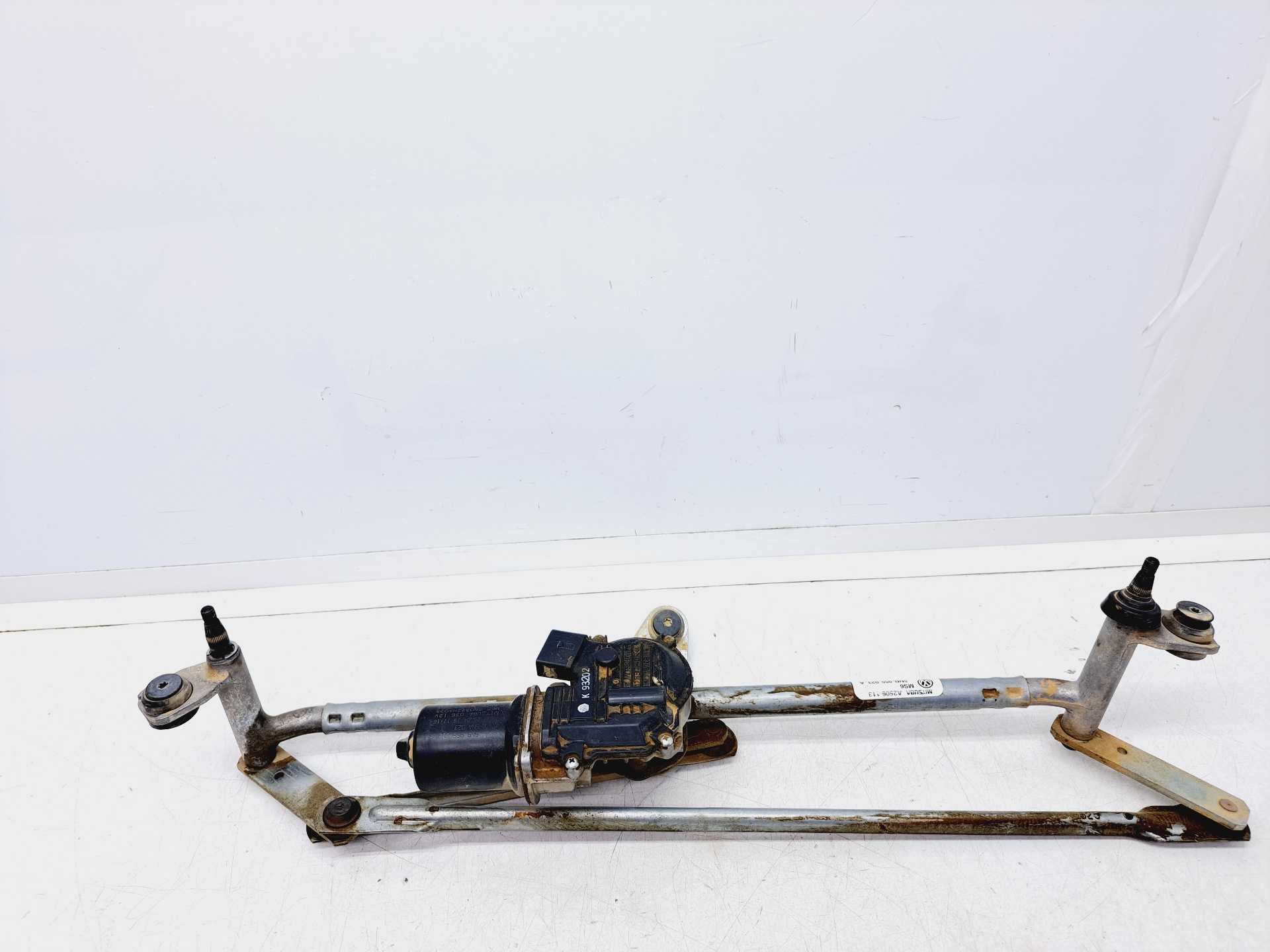 Recambio de motor limpia delantero para volkswagen tiguan 2.0 tdi referencia OEM IAM 5NB955023A MITSUBA 