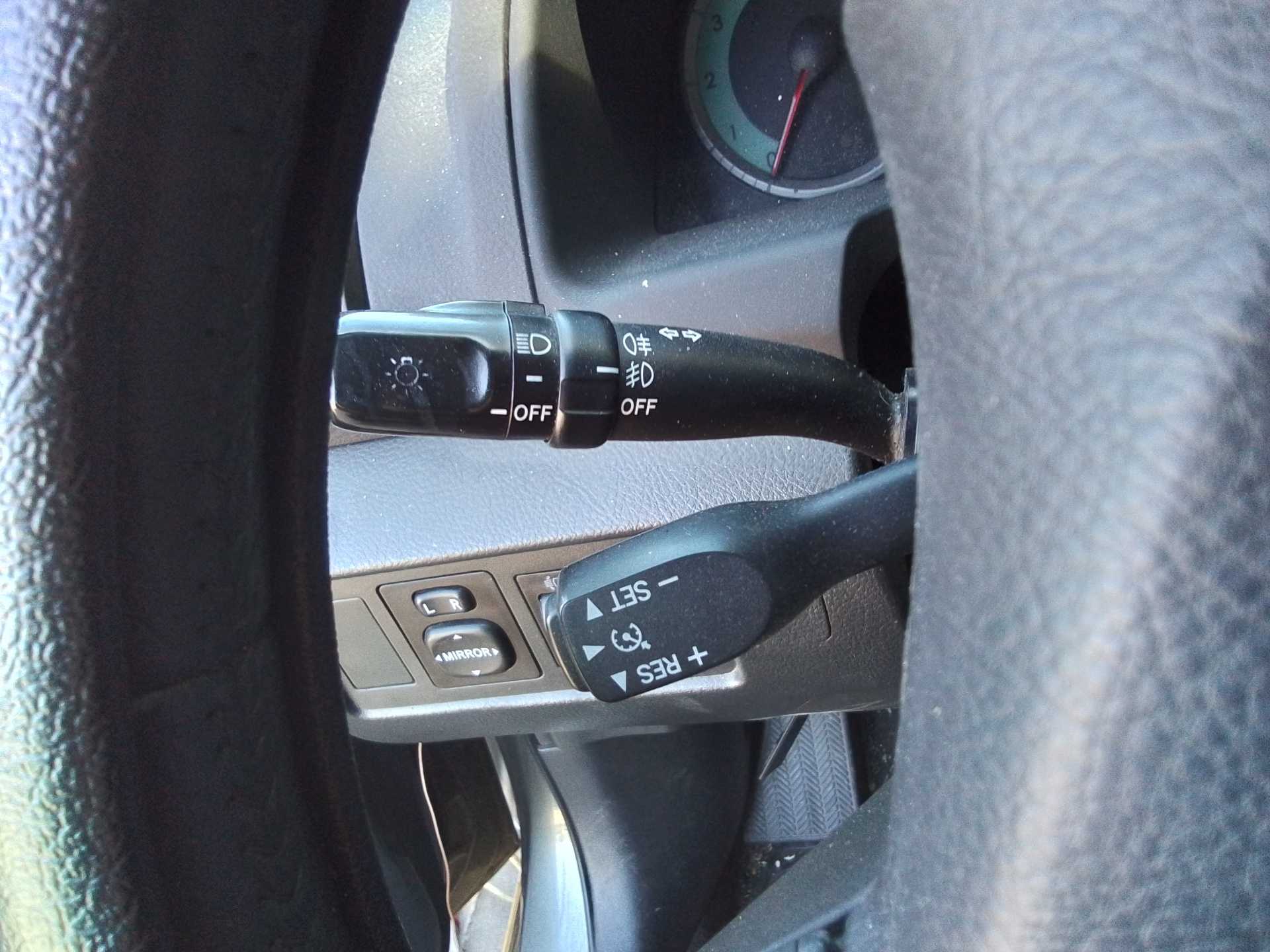 Recambio de mando luces para toyota corolla verso (r1) 2.0 turbodiesel cat referencia OEM IAM   