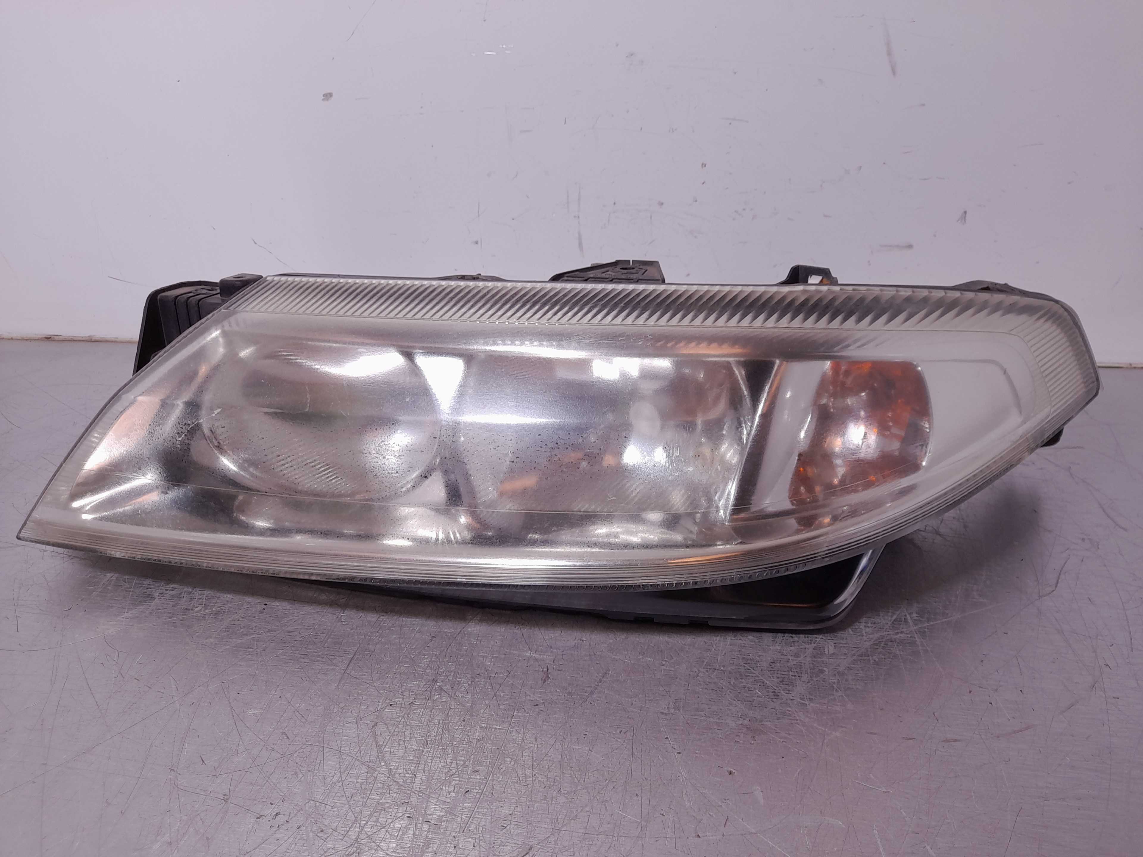 Recambio de faro izquierdo para renault laguna ii (bg0) authentique referencia OEM IAM 8200002845  
