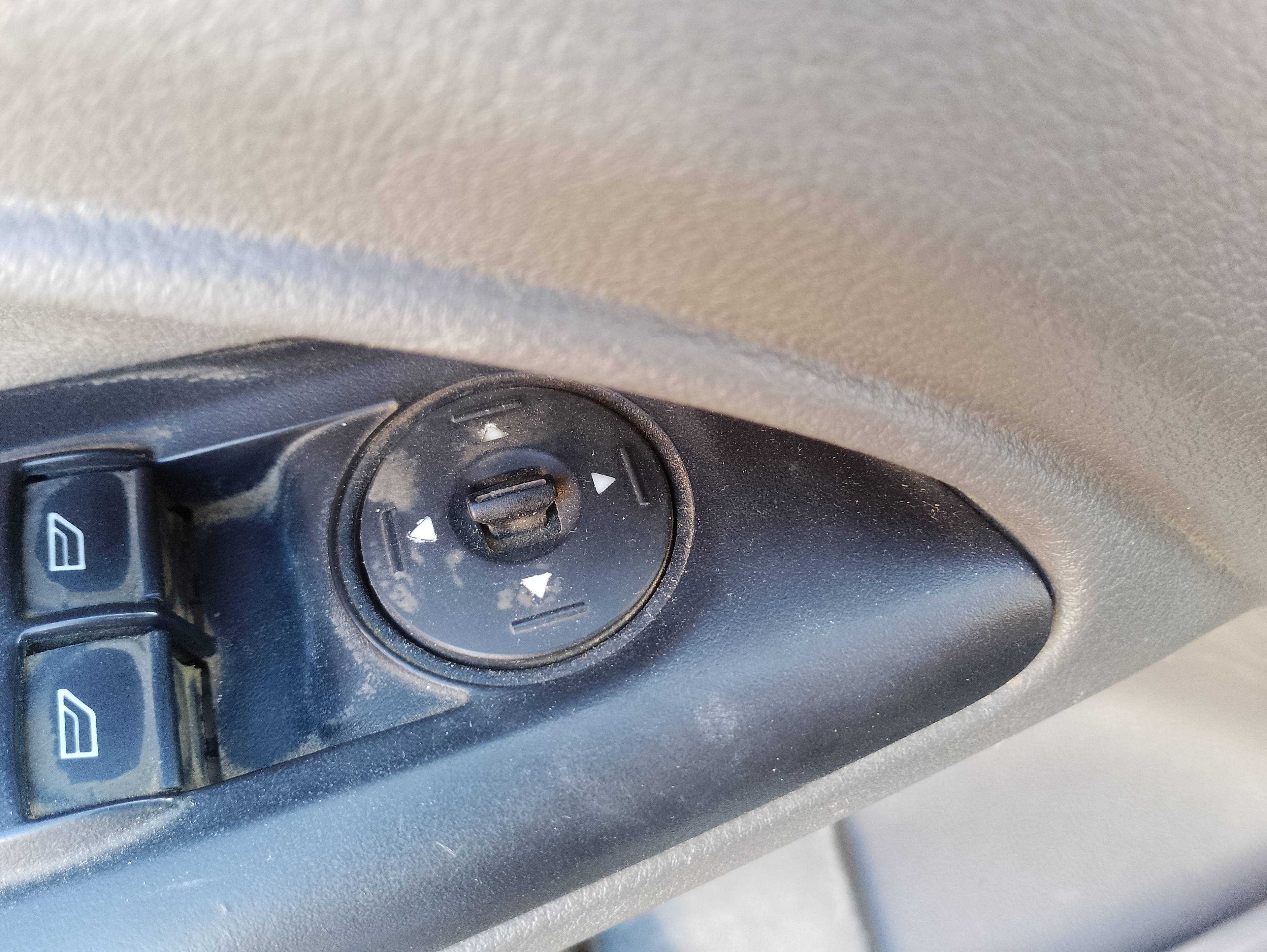 Recambio de mando retrovisor para ford transit connect kombi trend largo referencia OEM IAM   