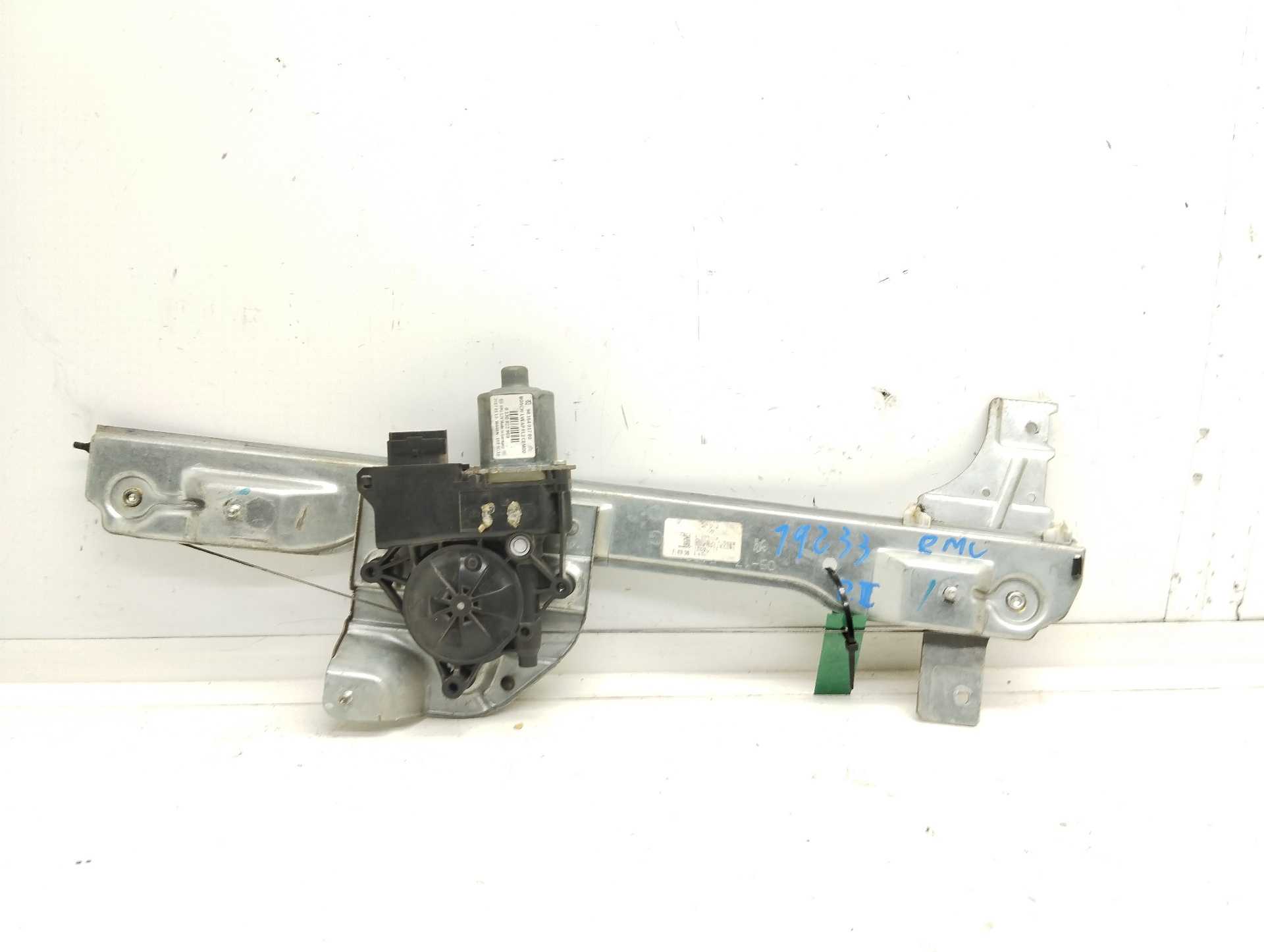 Recambio de elevalunas delantero izquierdo para peugeot 208 style referencia OEM IAM 9816401780 0130822969 