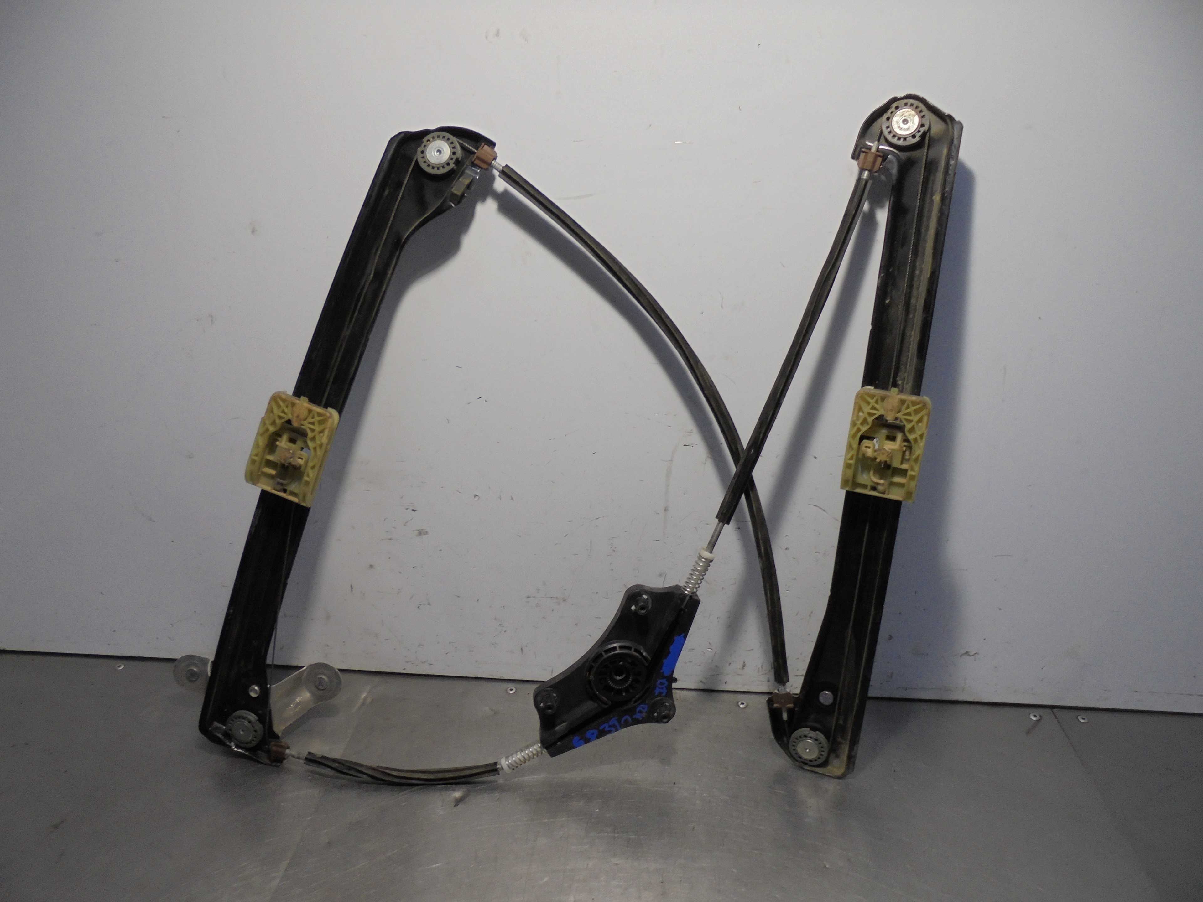 Recambio de elevalunas delantero izquierdo para volkswagen golf vii lim. (5g1) 1.6 tdi dpf referencia OEM IAM 5G4837461G  