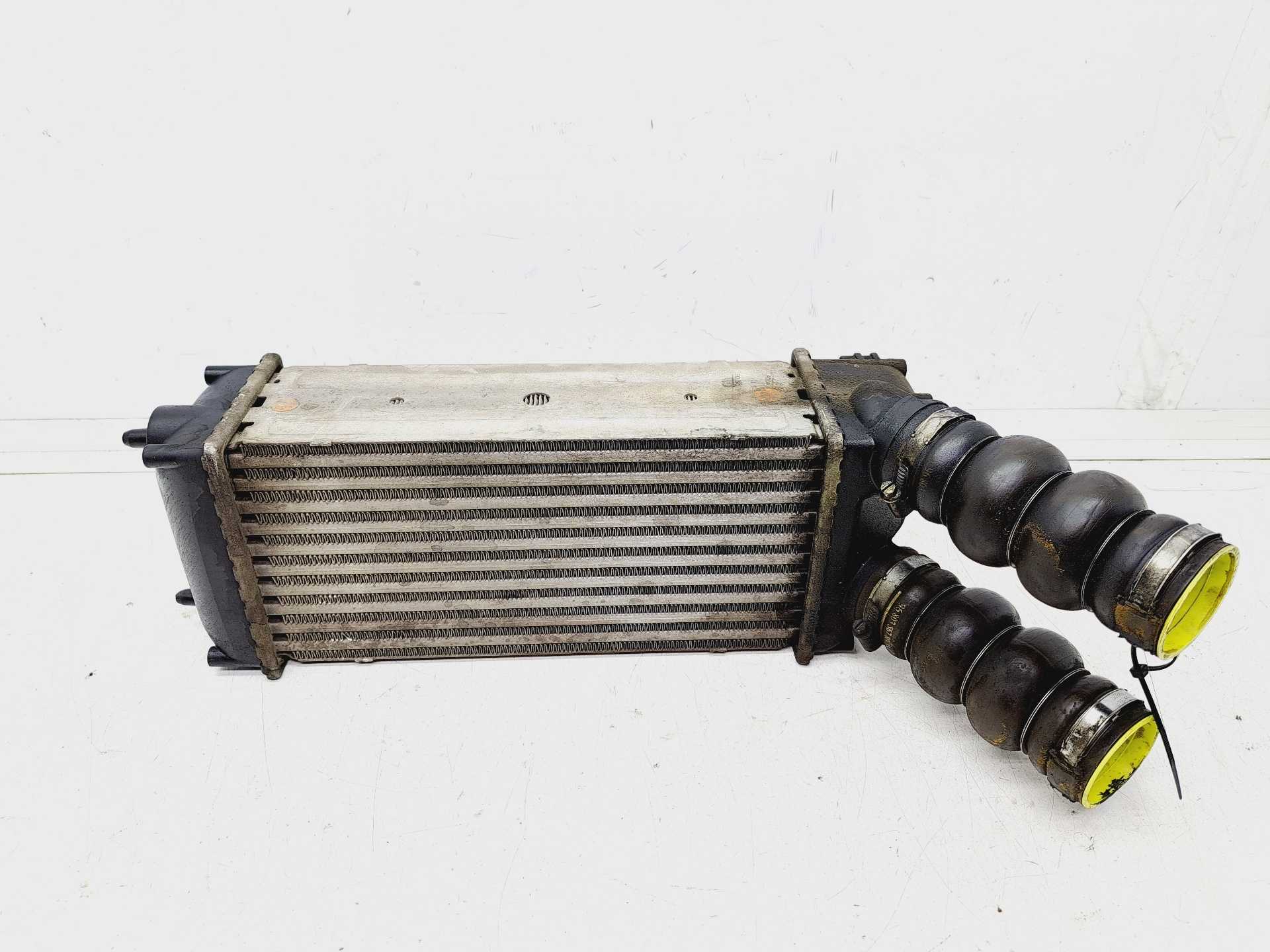 Recambio de intercooler para peugeot 307 break/sw (s2) sw pack referencia OEM IAM 9648551880  