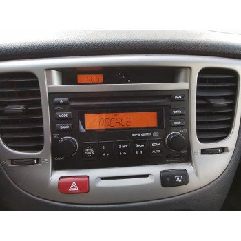 Recambio de sistema audio / radio cd para kia rio 1.4 cat referencia OEM IAM   