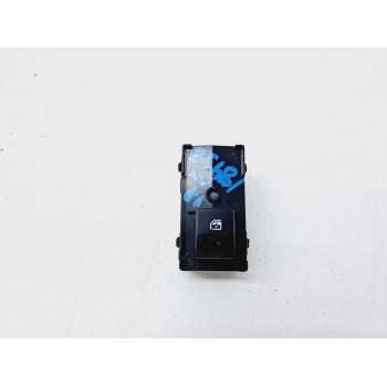 MANDO ELEVALUNAS DELANTERO DERECHO 93581R2200 