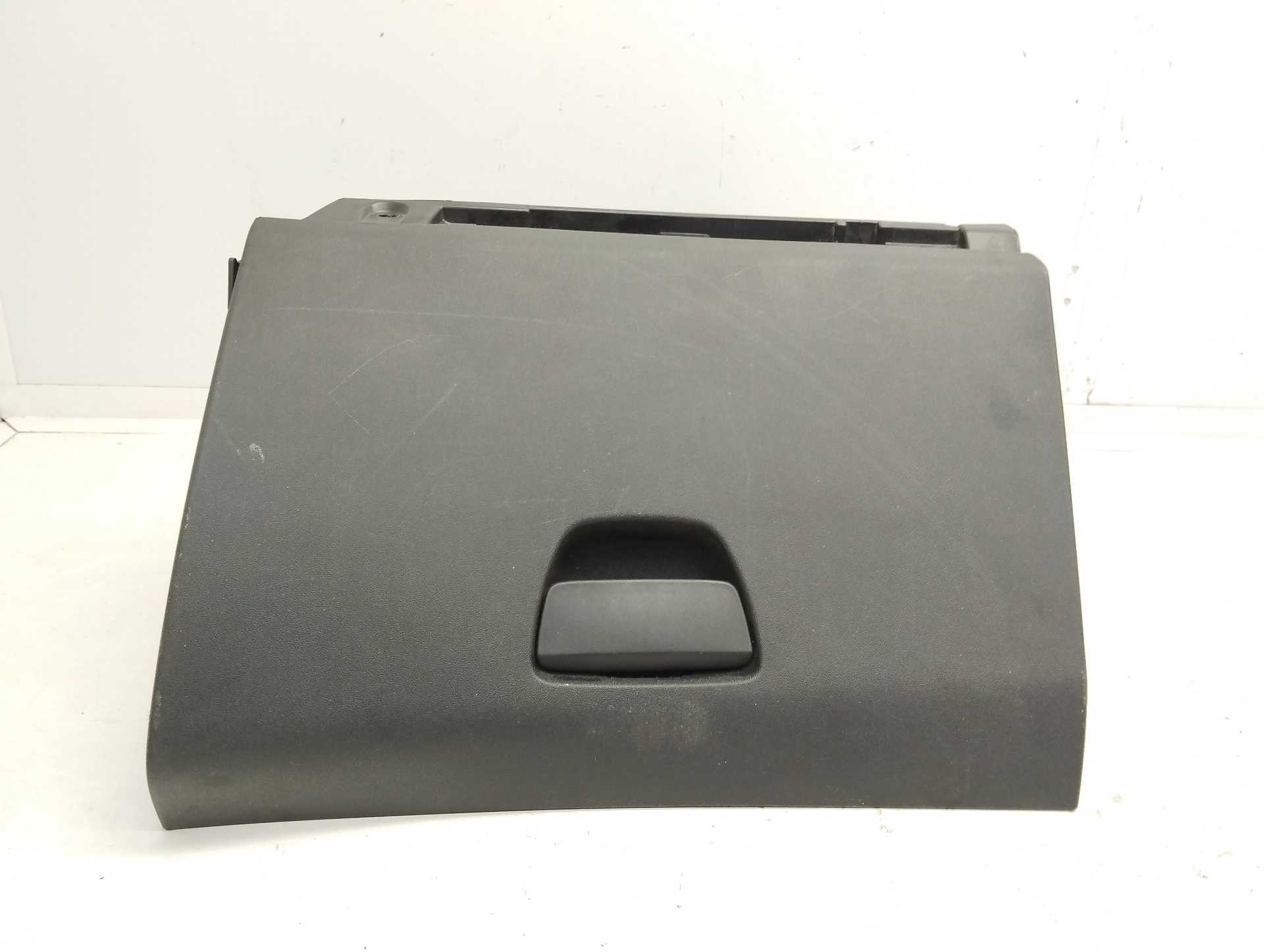Recambio de guantera para peugeot 208 style referencia OEM IAM 9672847477 1089150X 