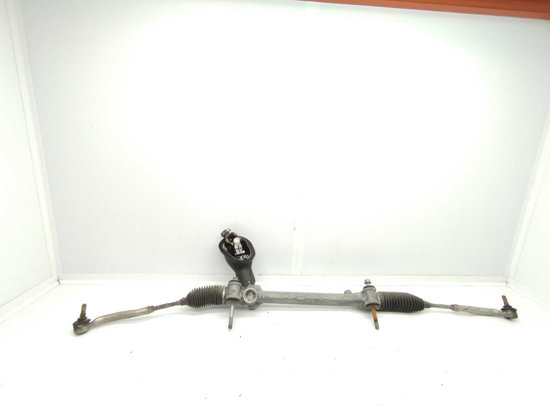 Recambio de cremallera direccion para toyota yaris active hybrid referencia OEM IAM 455000D271  