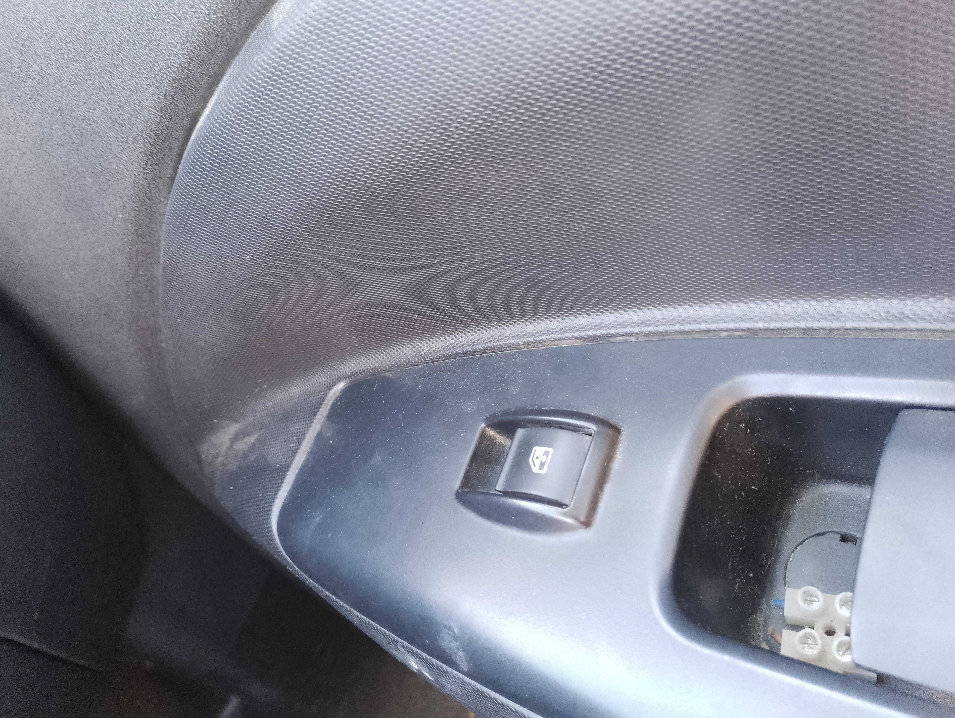 Recambio de mando elevalunas delantero derecho para opel combo d expression l1h1 referencia OEM IAM   