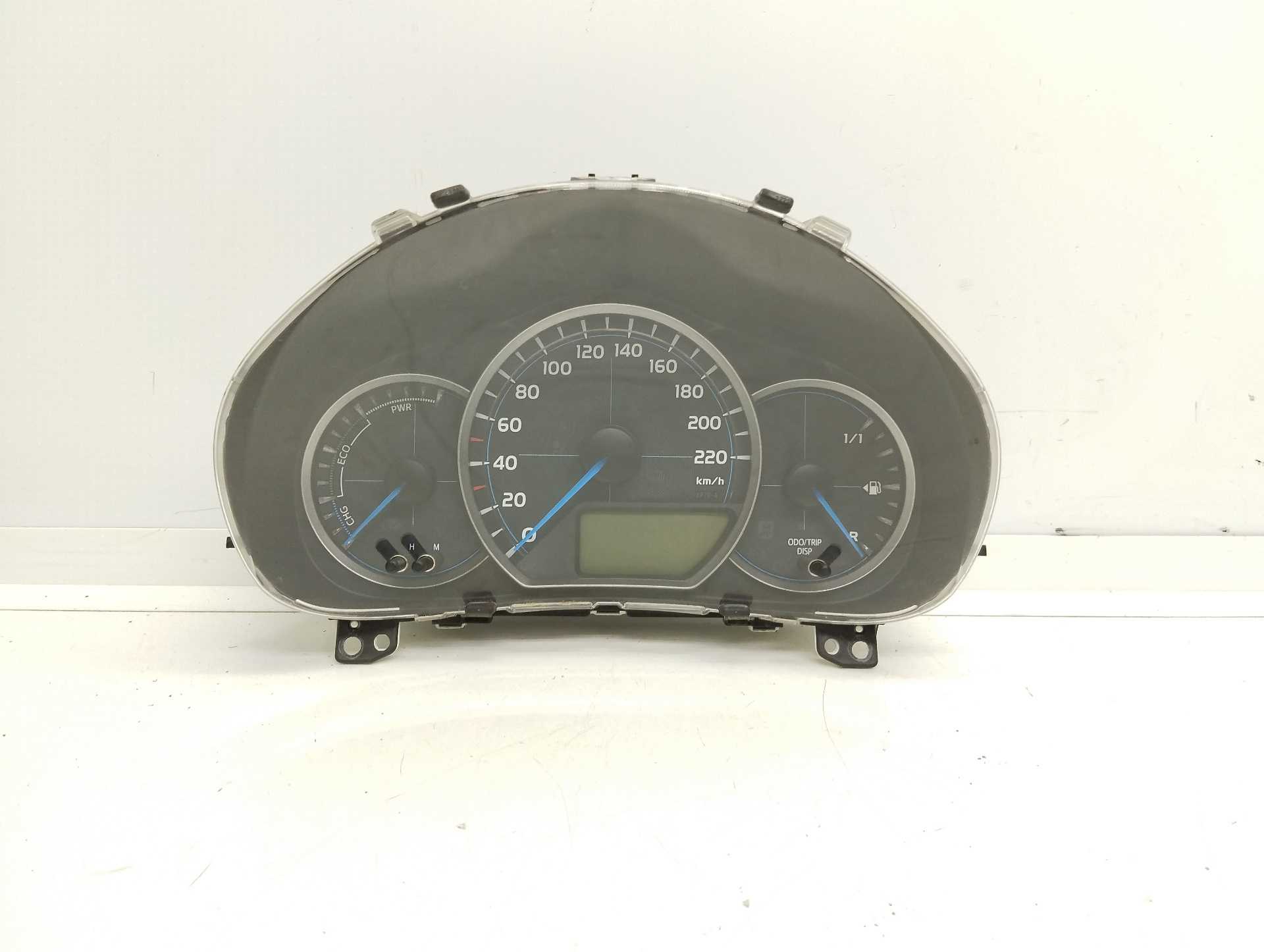 Recambio de cuadro instrumentos para toyota yaris active hybrid referencia OEM IAM 838000DT70  