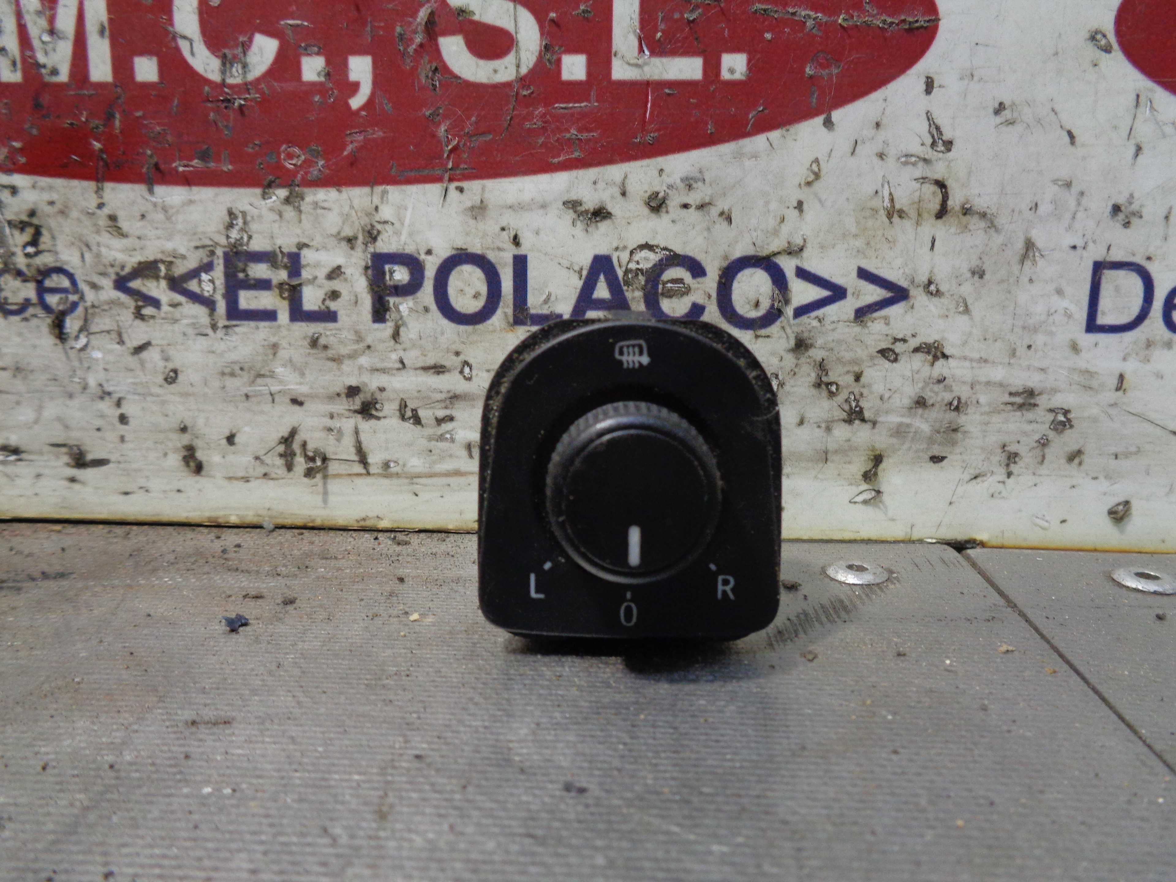 Recambio de mando retrovisor para seat leon (5f1) 1.2 tsi referencia OEM IAM 5F0959565 5F0959565C 